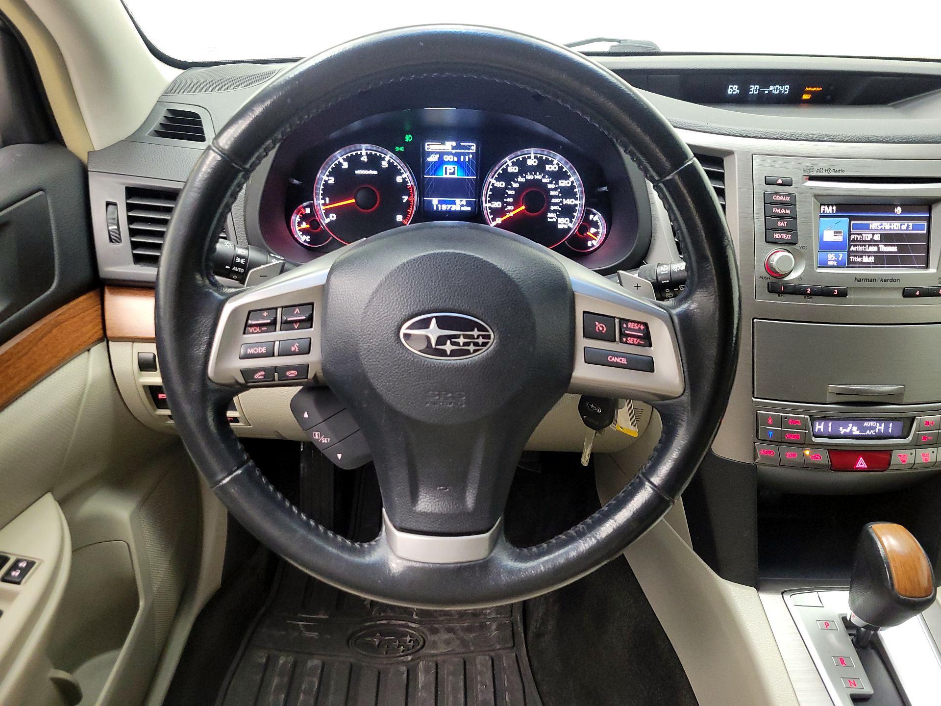 Thumbnail: 2014 Subaru Outback - 10