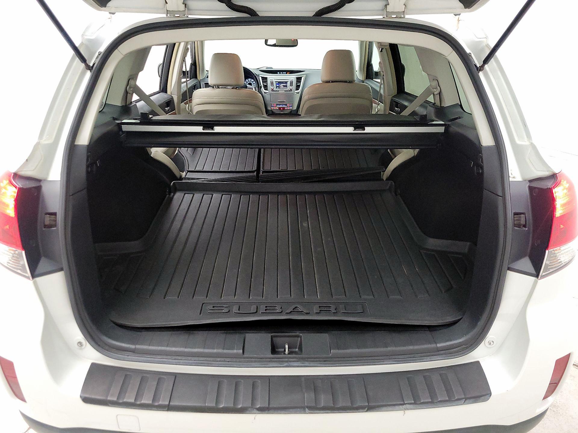 Thumbnail: 2014 Subaru Outback - 20