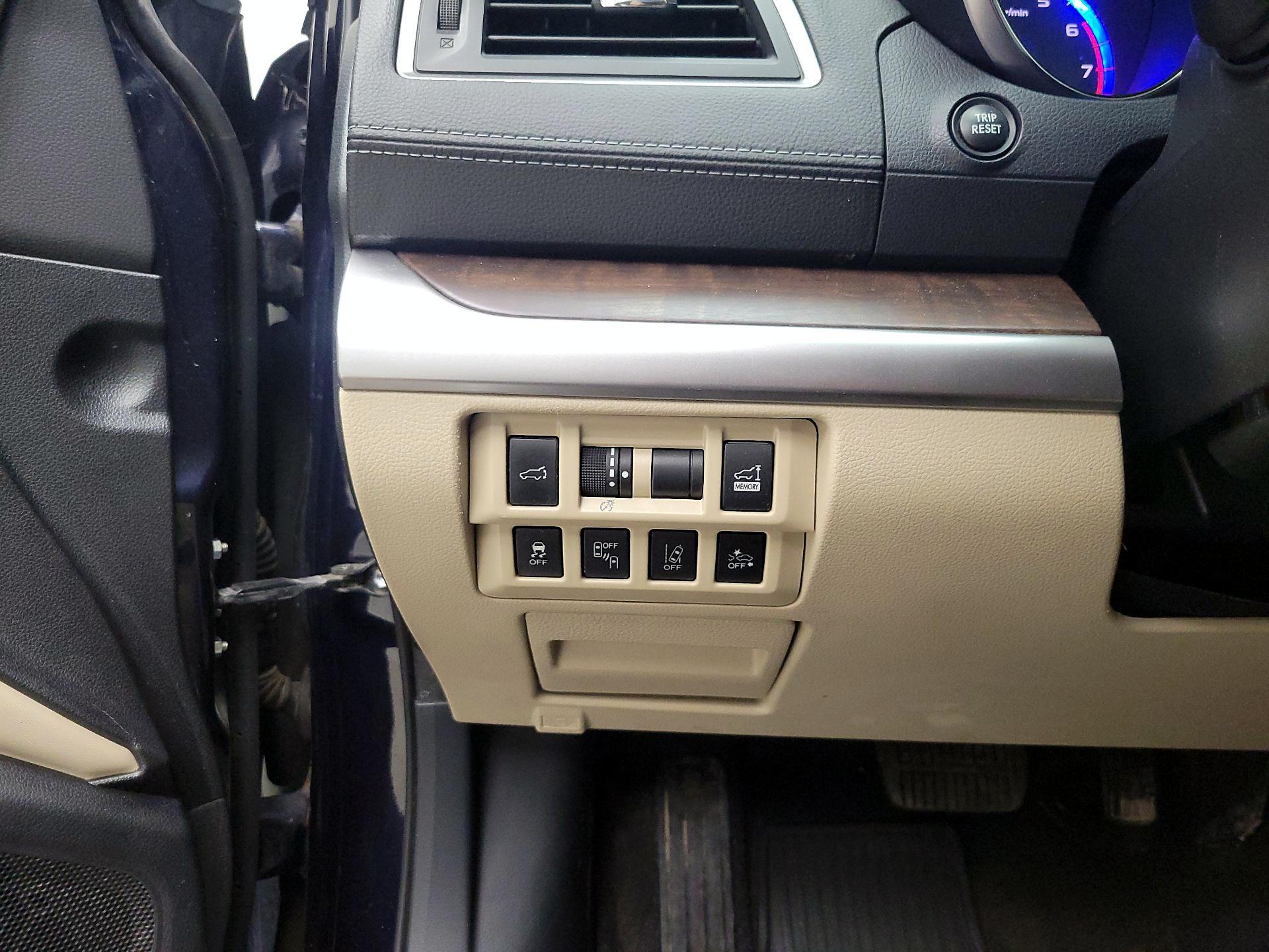 Thumbnail: 2018 Subaru Outback - 13