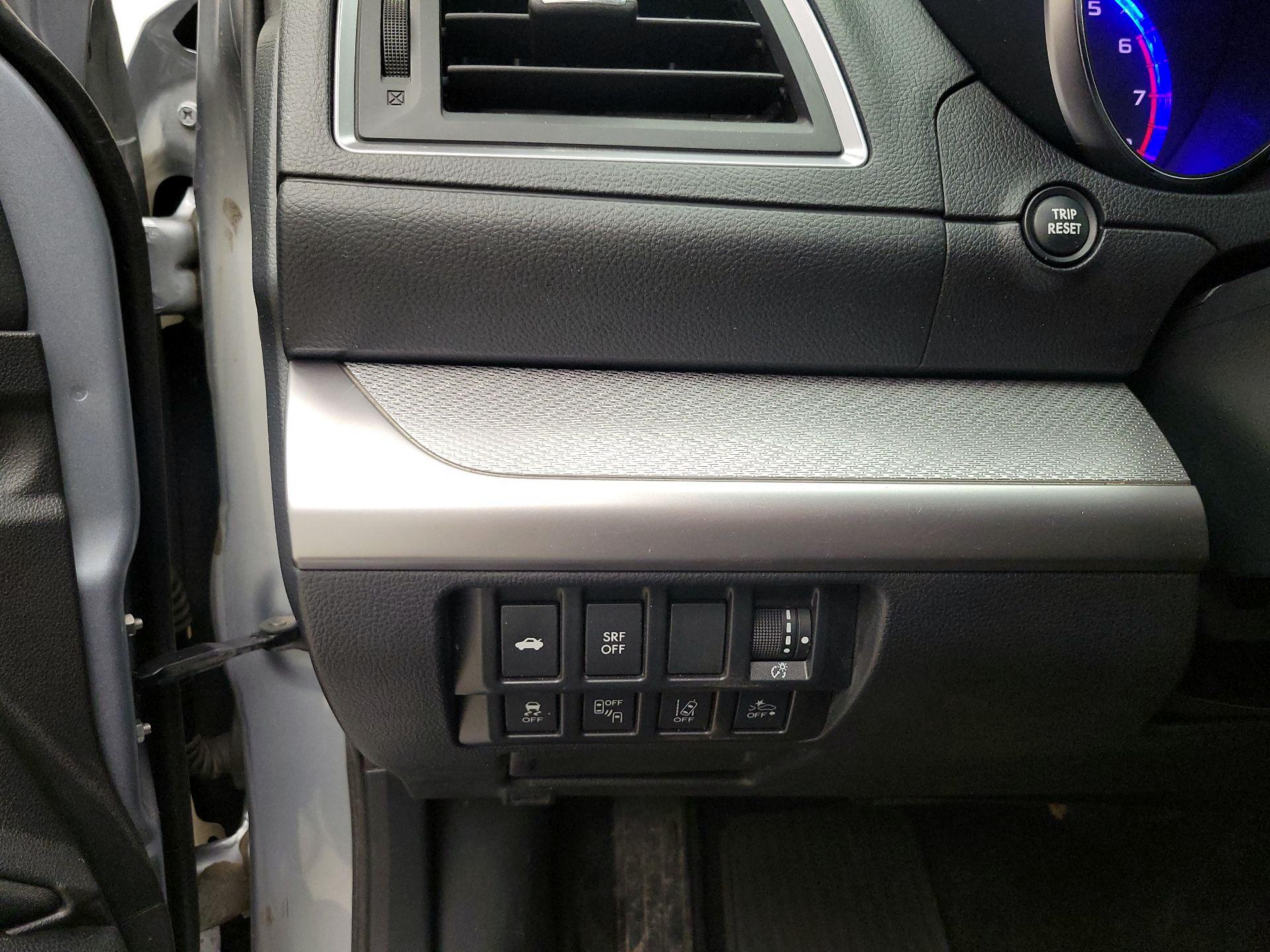 Thumbnail: 2015 Subaru Legacy - 13