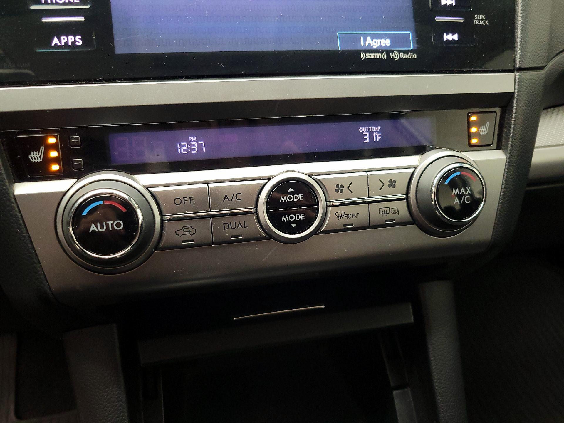 Thumbnail: 2015 Subaru Legacy - 16