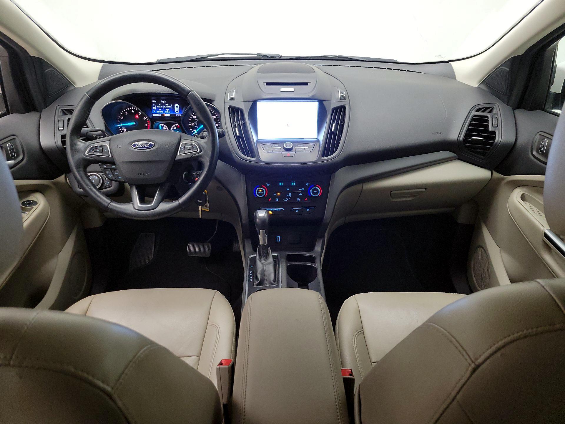 Thumbnail: 2017 Ford Escape - 9