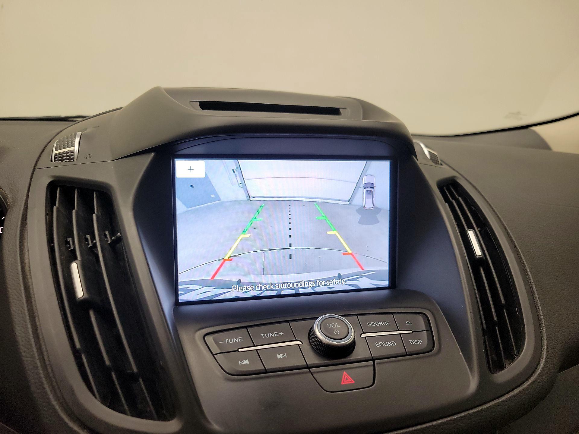 Thumbnail: 2017 Ford Escape - 15