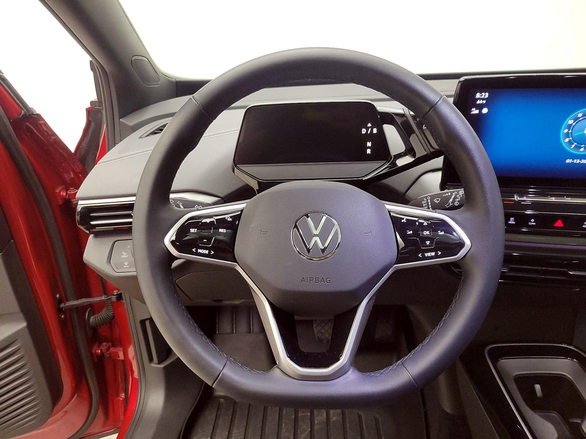 Thumbnail: 2023 Volkswagen ID.4 - 10