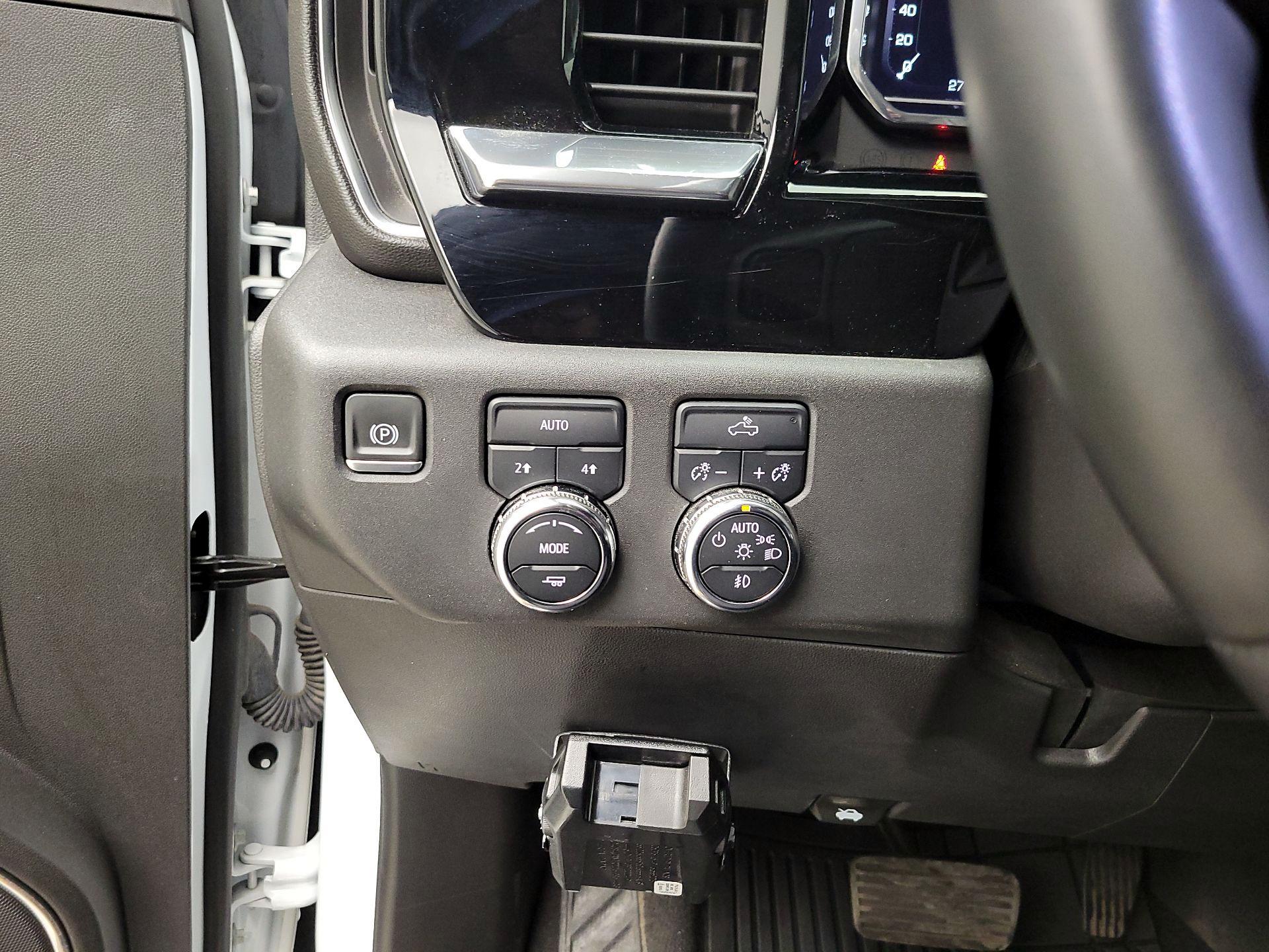 Thumbnail: 2023 GMC Sierra 1500 - 13