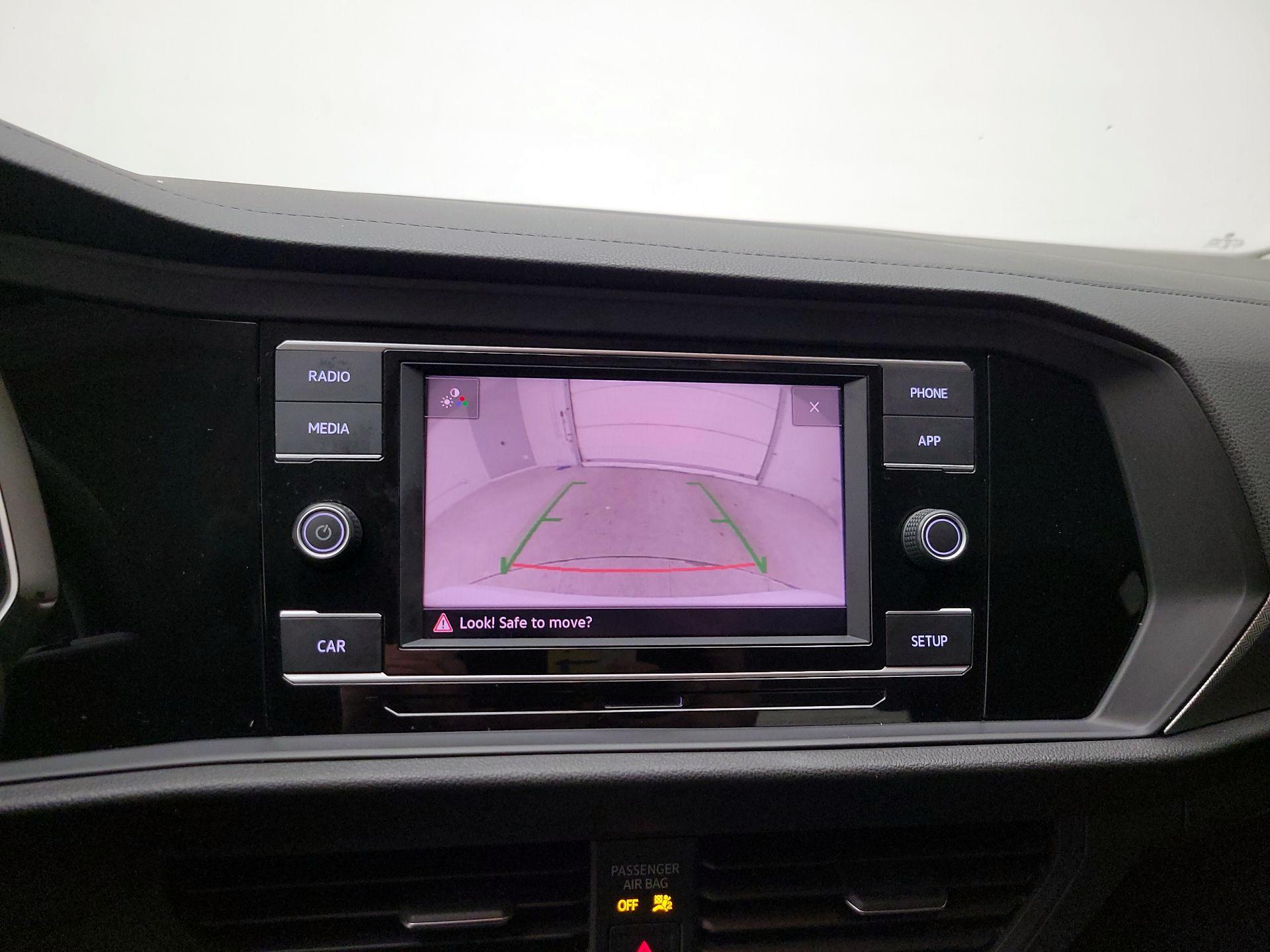 Thumbnail: 2019 Volkswagen Jetta - 14