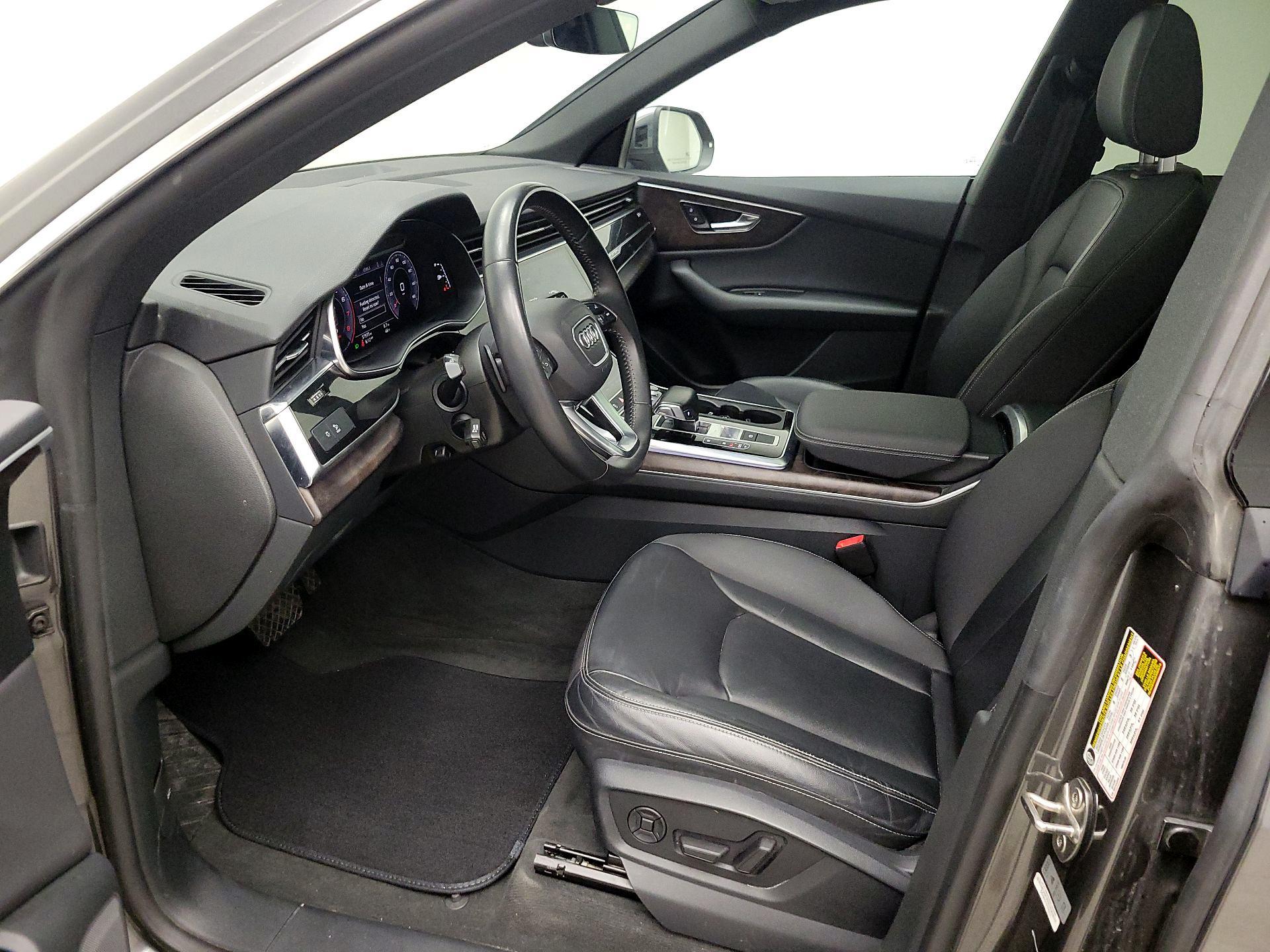 Thumbnail: 2019 Audi Q8 - 11