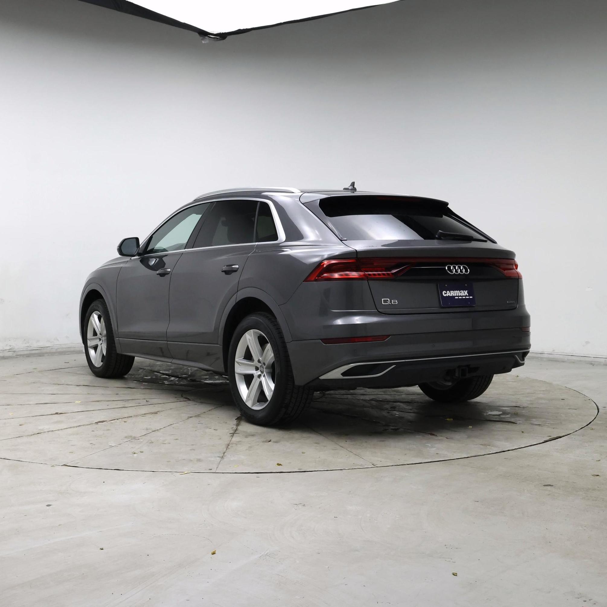 Thumbnail: 2019 Audi Q8 - 2