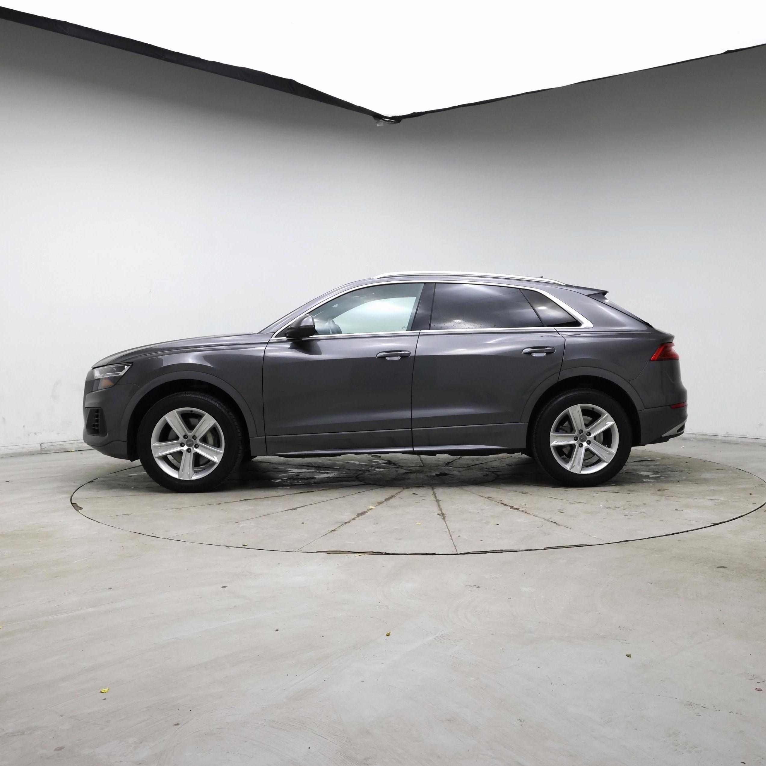 Thumbnail: 2019 Audi Q8 - 3