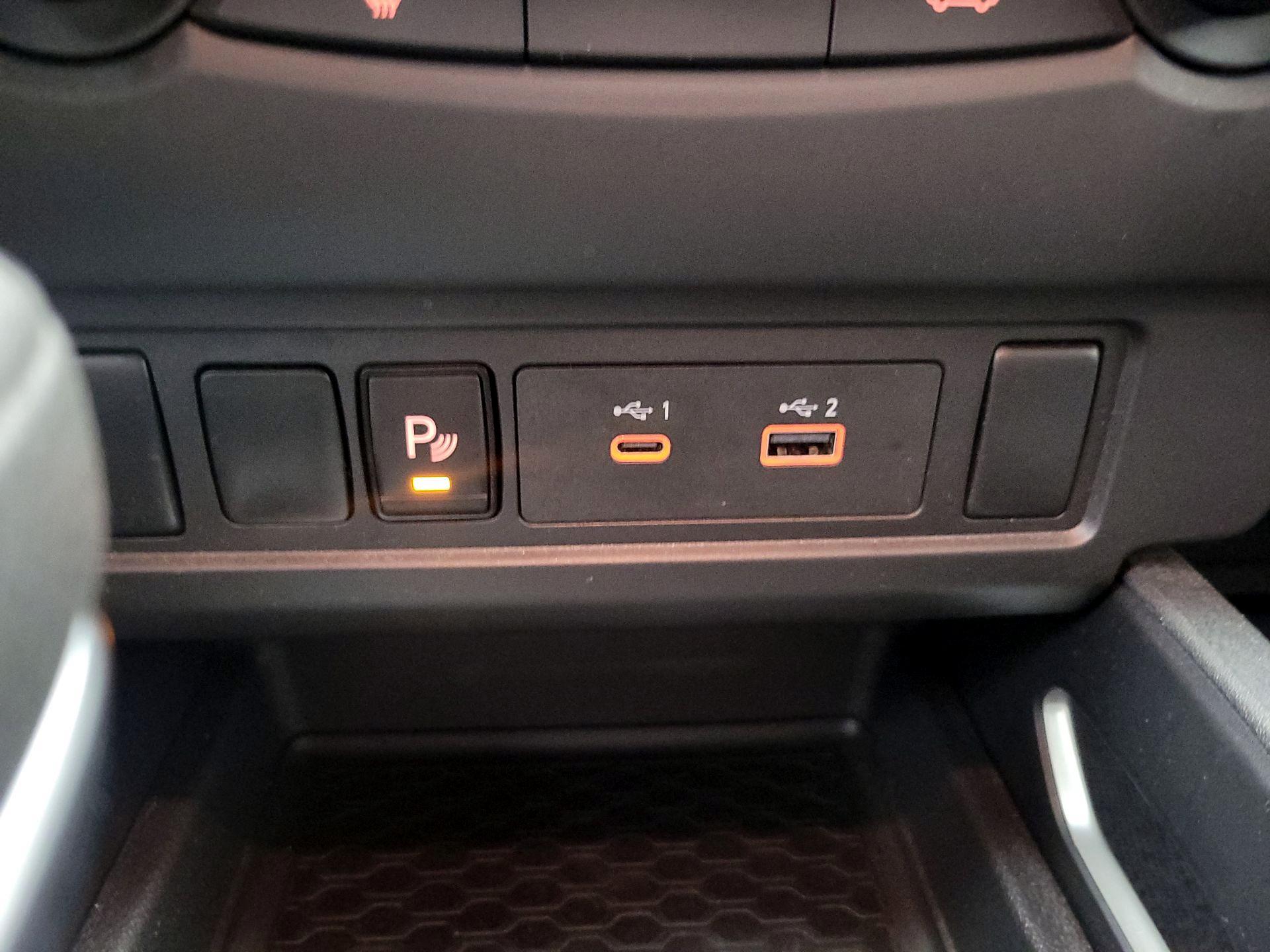 Thumbnail: 2025 Nissan Frontier - 18