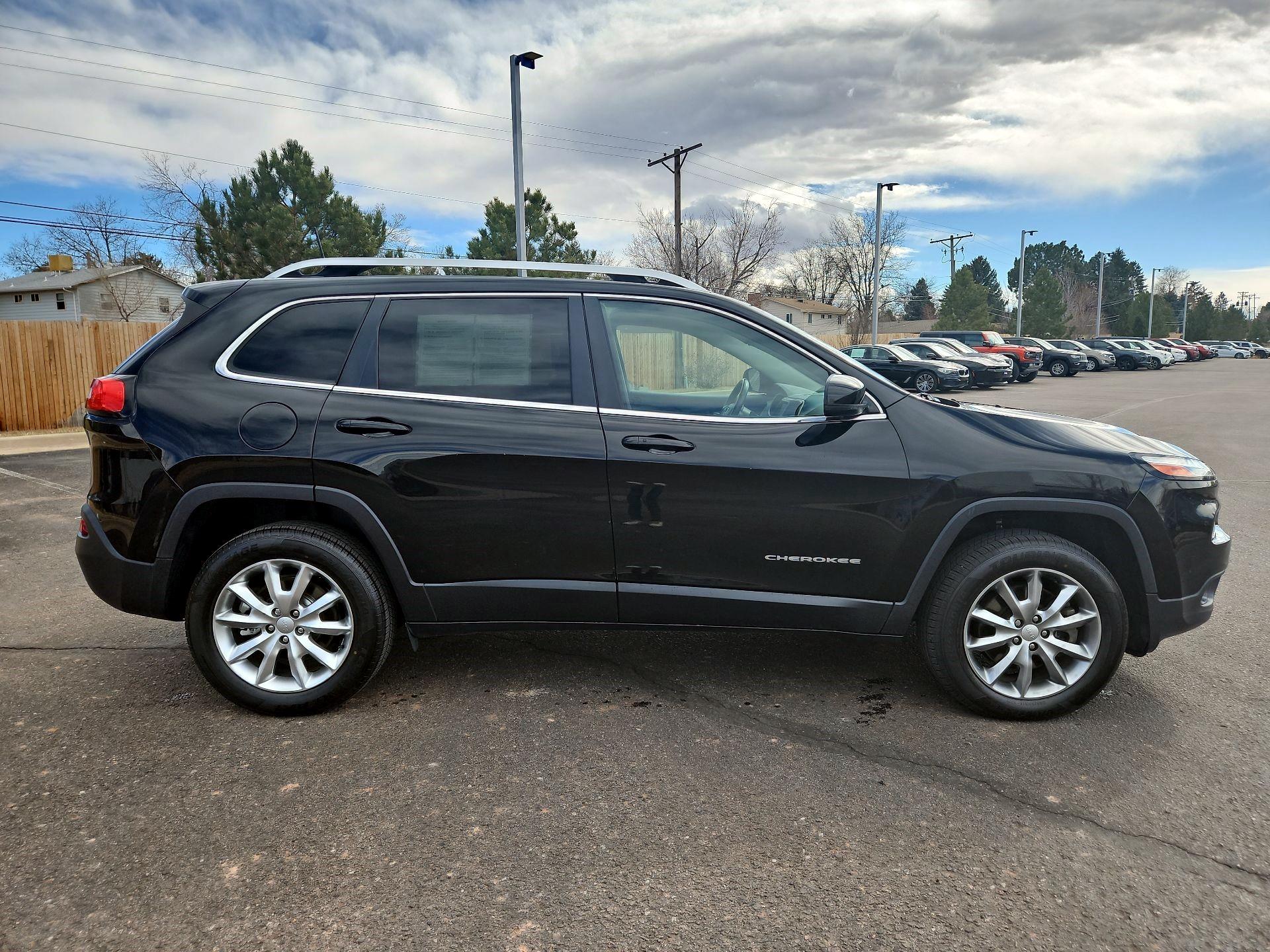 Thumbnail: 2018 Jeep Cherokee - 4