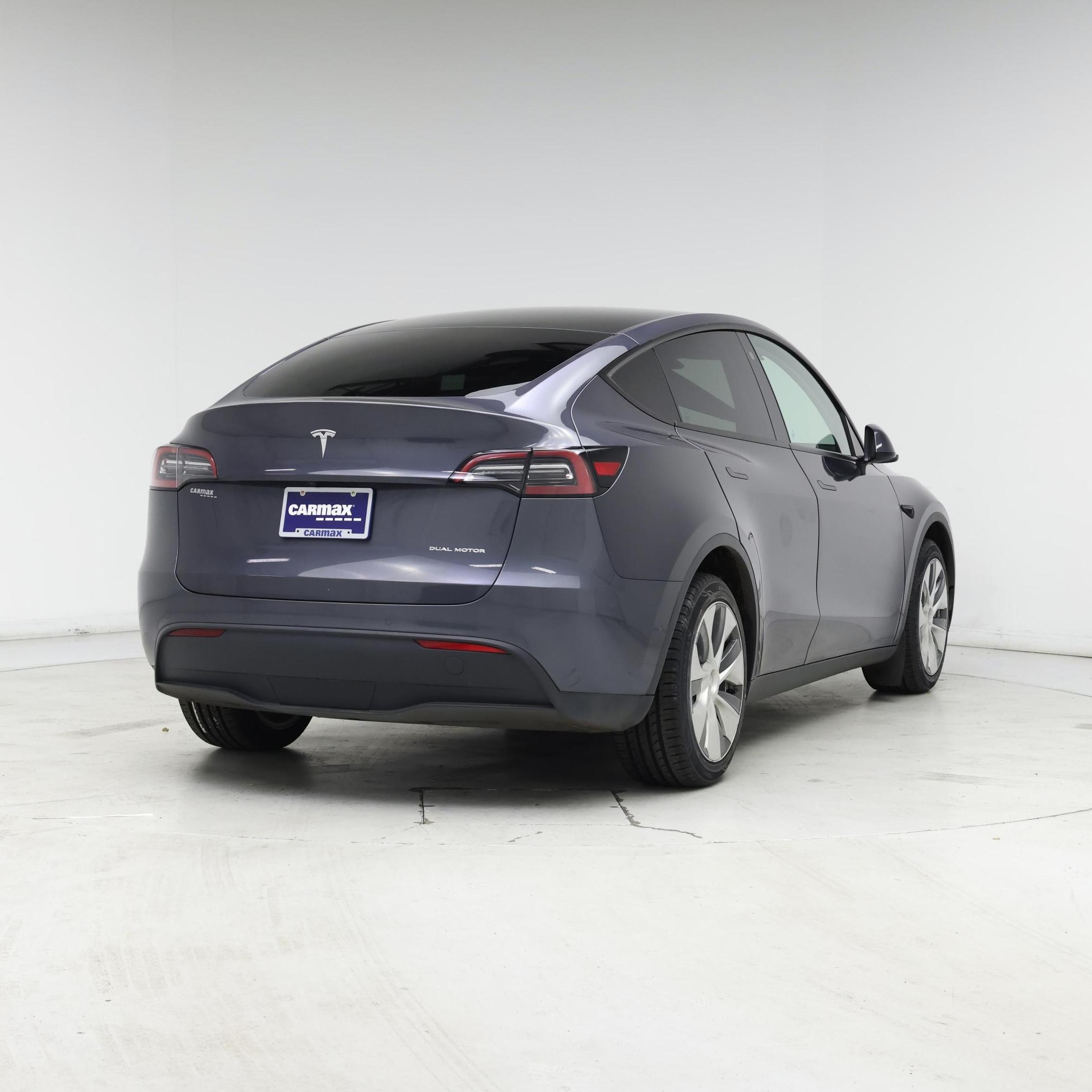 Thumbnail: 2022 Tesla Model Y - 8