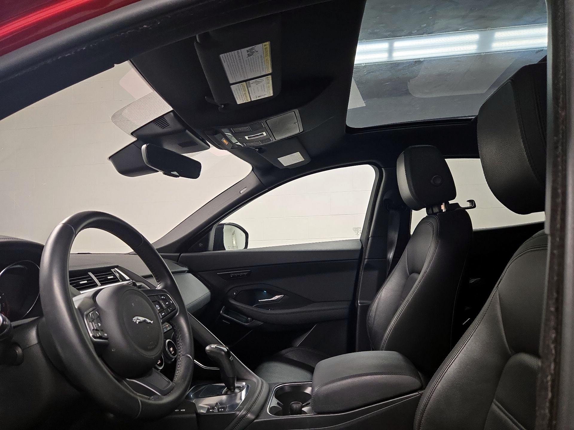 Thumbnail: 2019 Jaguar E-Pace - 20
