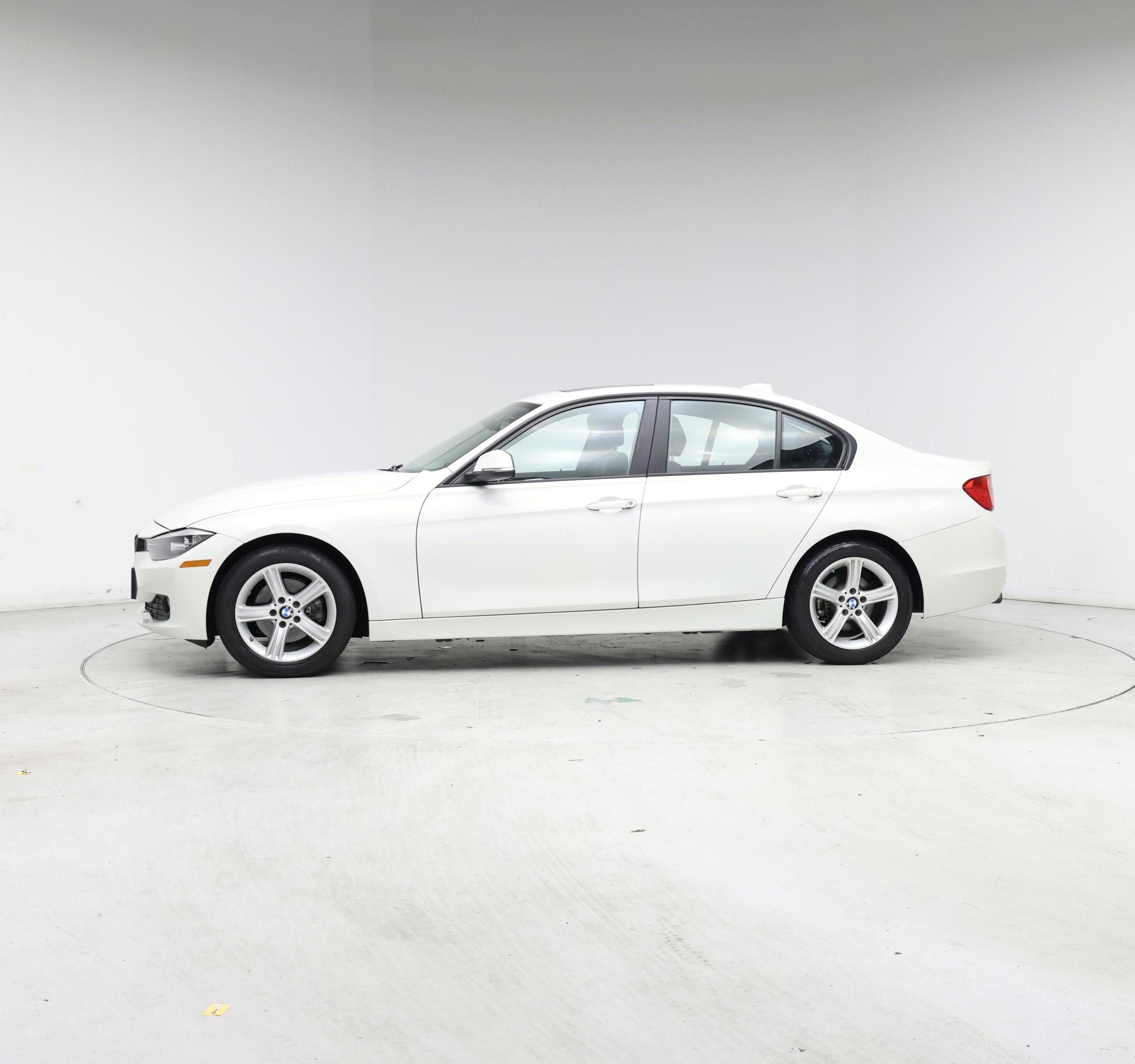 Thumbnail: 2015 BMW 3 Series - 3