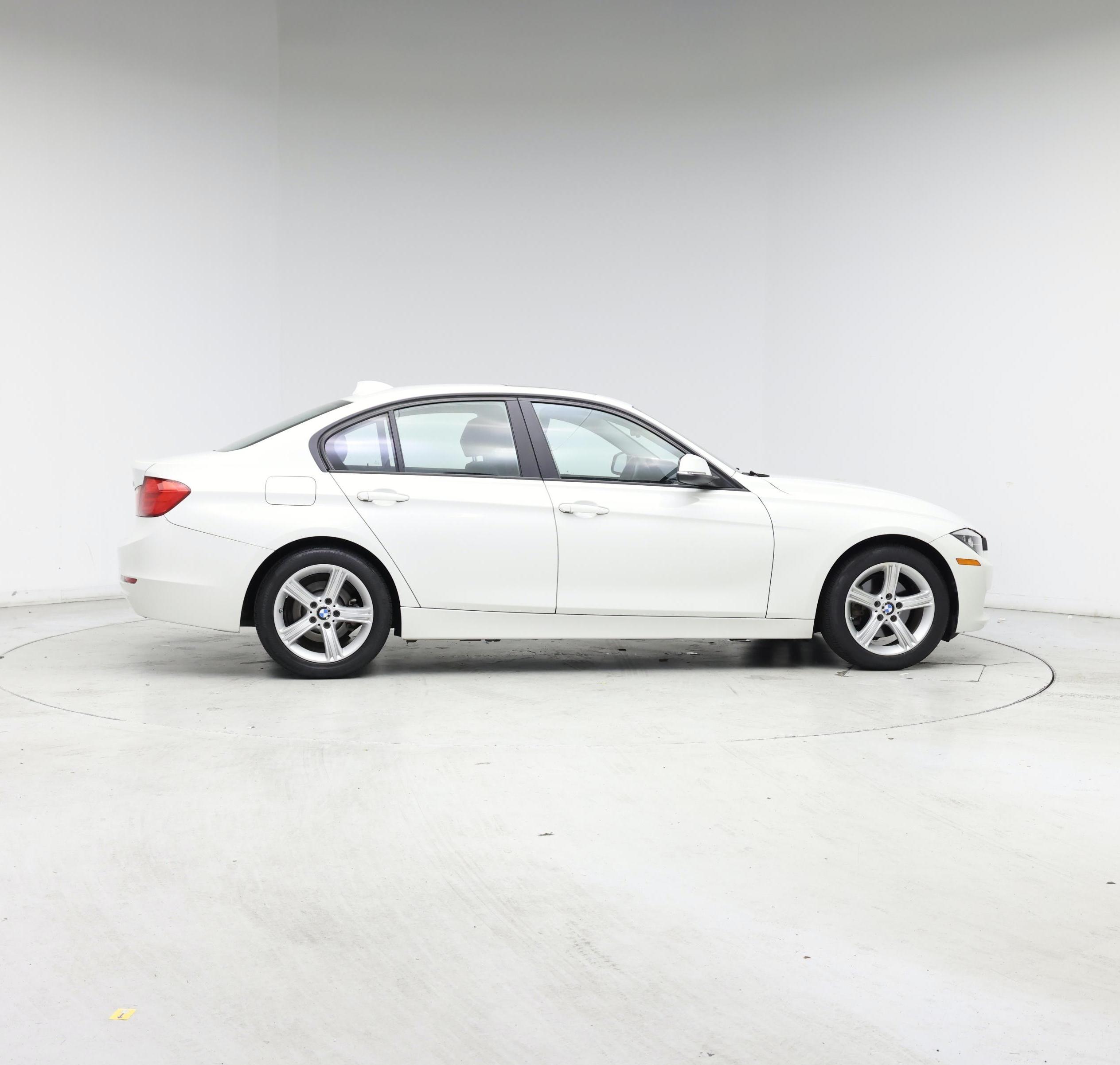 Thumbnail: 2015 BMW 3 Series - 7