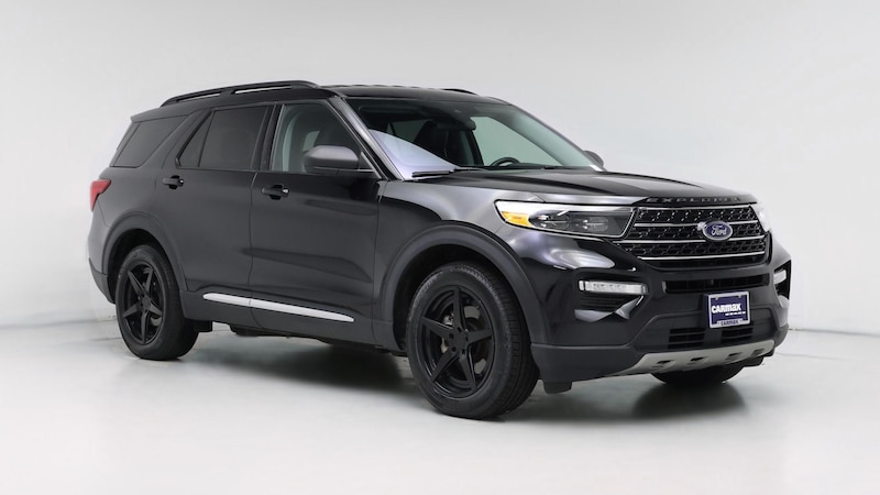 2020 Ford Explorer XLT Hero Image