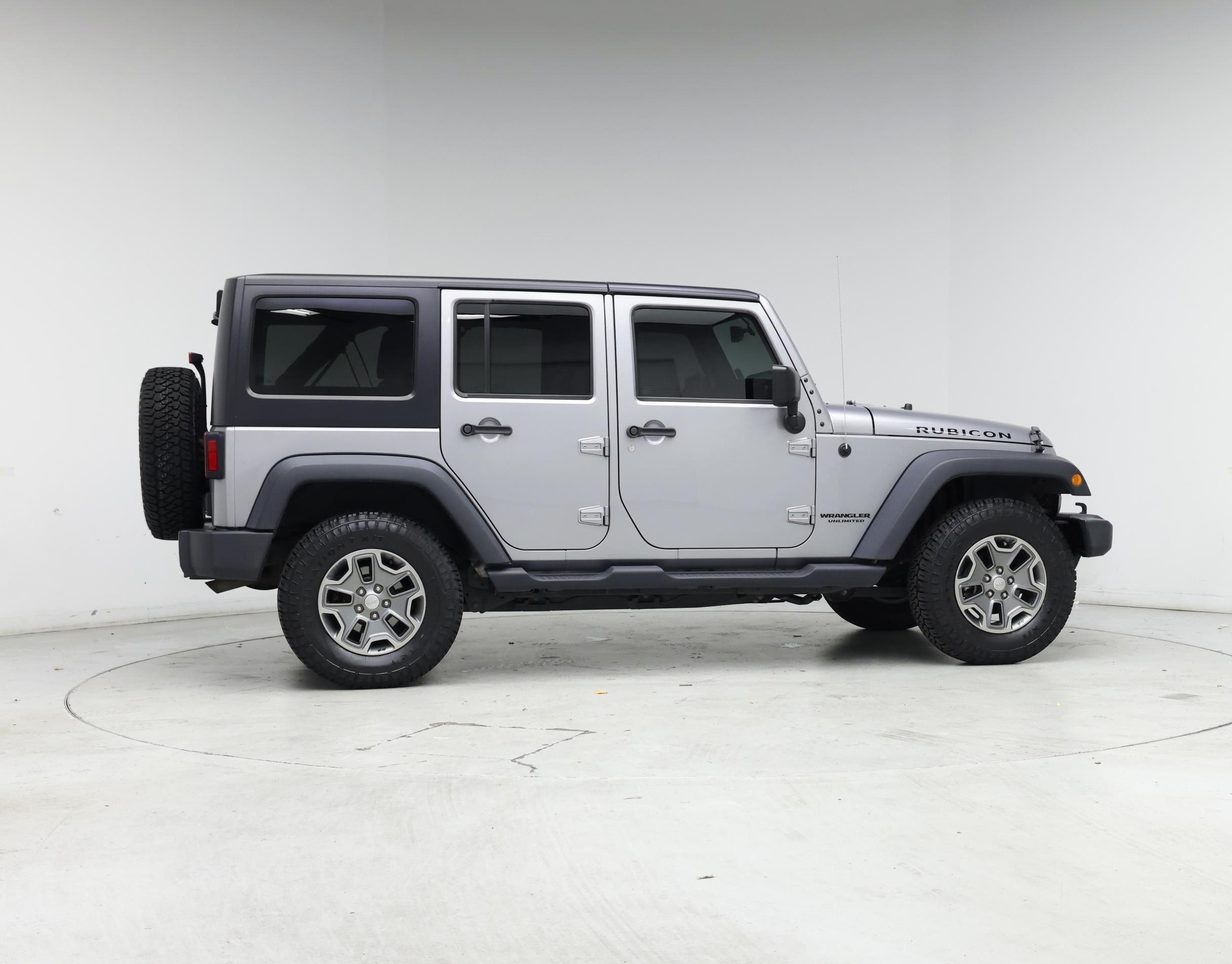 Thumbnail: 2017 Jeep Wrangler - 7