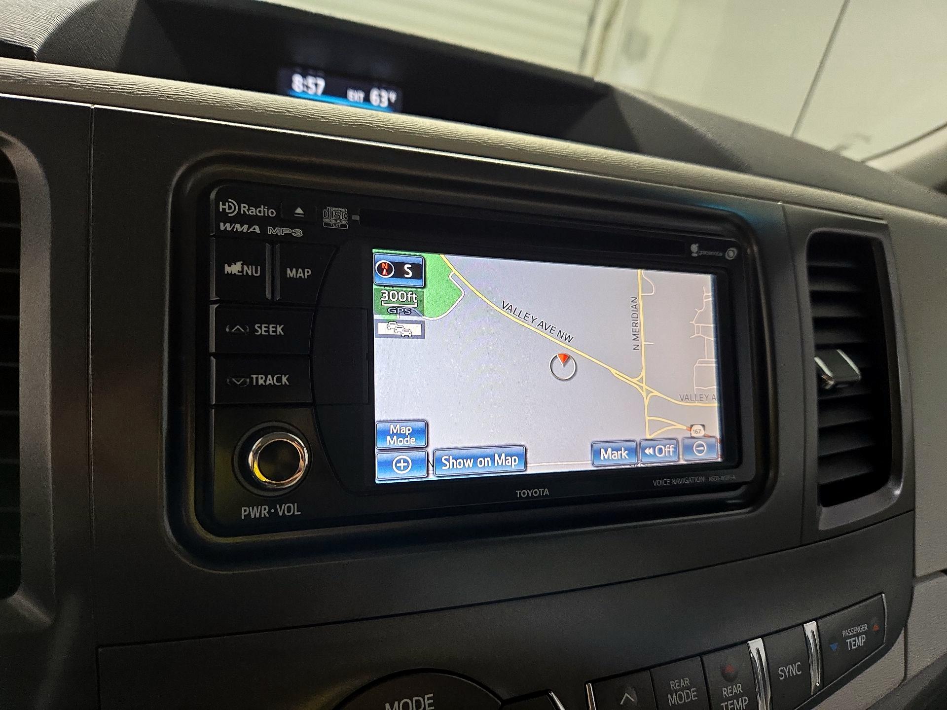 Thumbnail: 2013 Toyota Sienna - 14