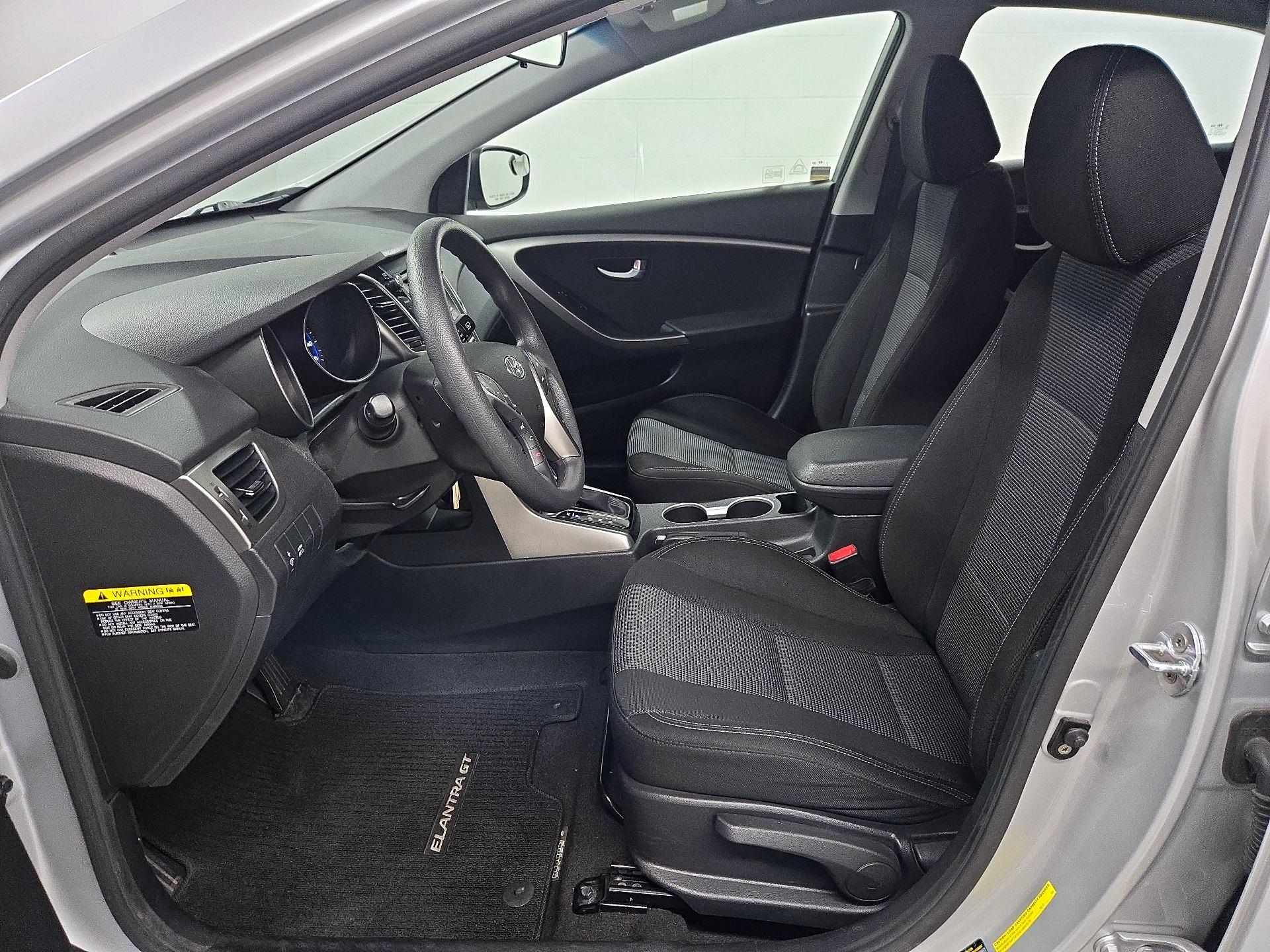 Thumbnail: 2017 Hyundai Elantra - 11