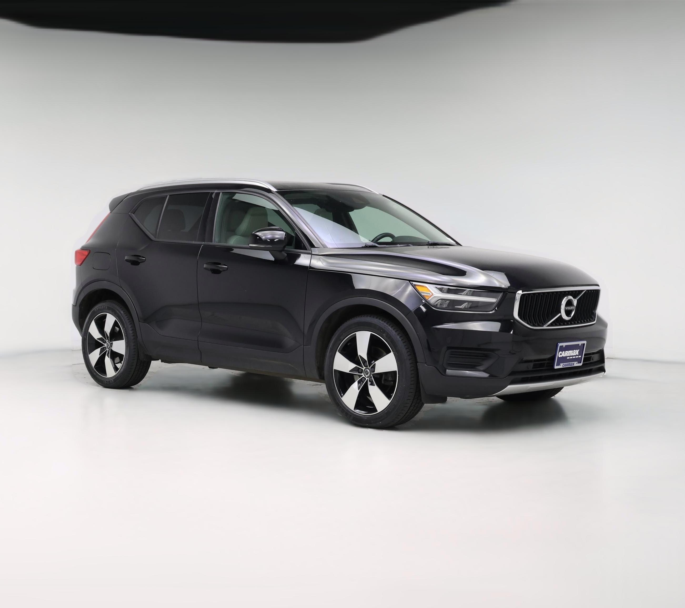 Thumbnail: 2020 Volvo XC40 - 1