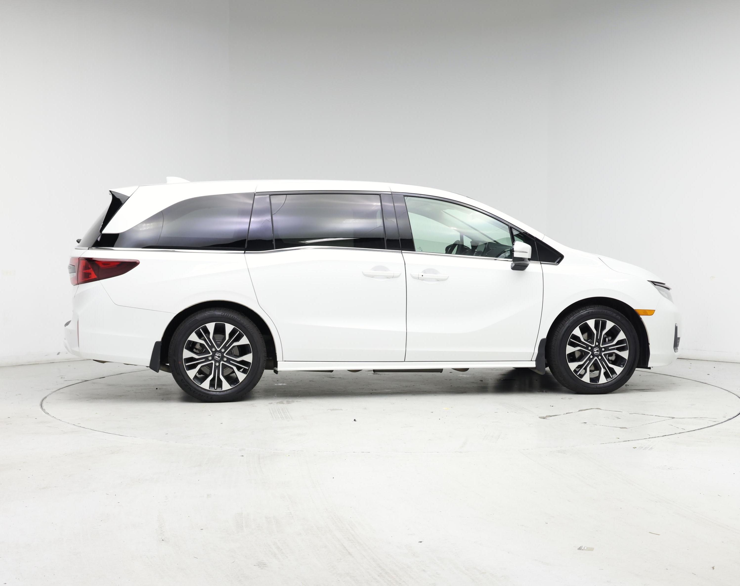 Thumbnail: 2025 Honda Odyssey - 7