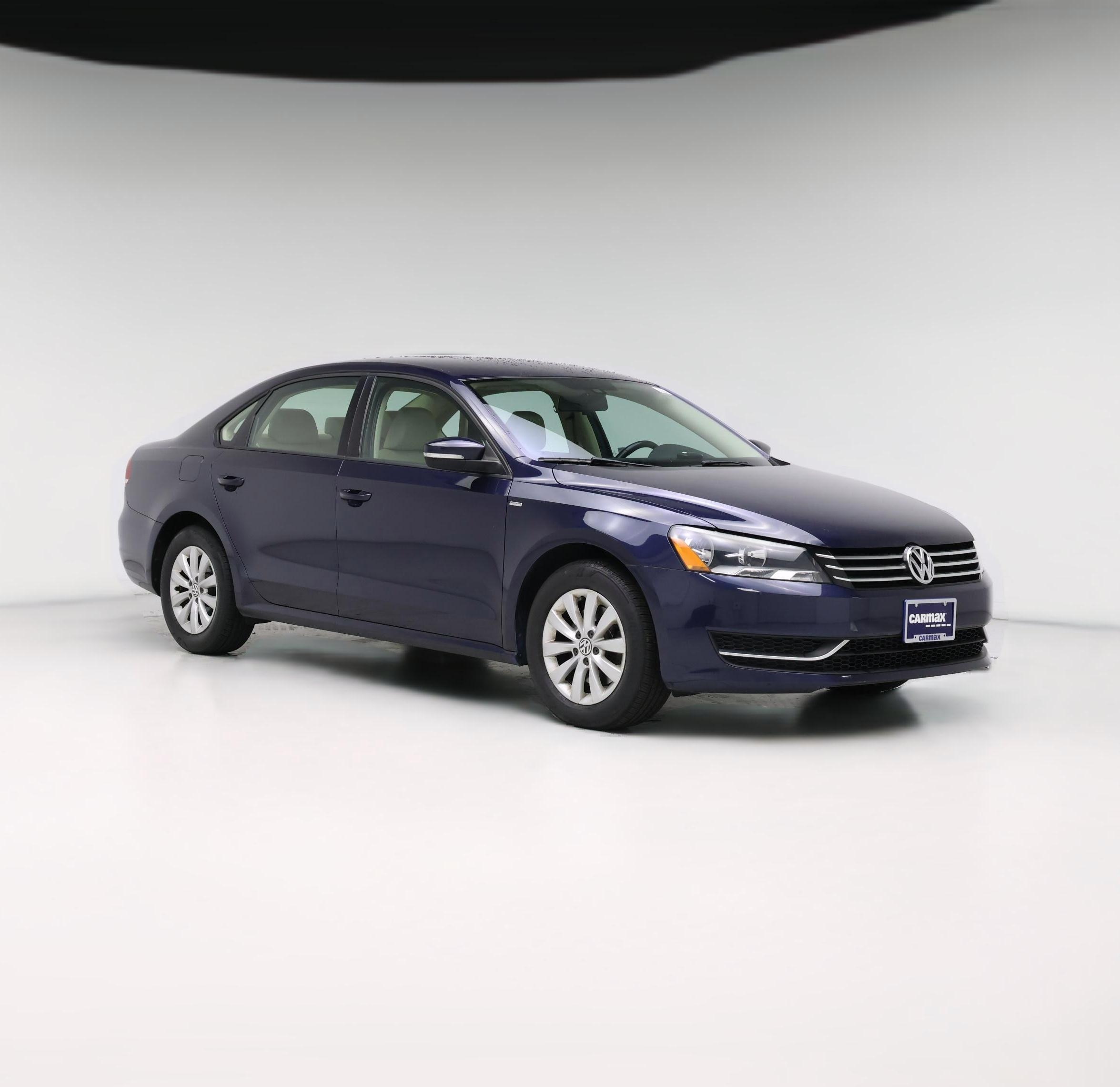 Thumbnail: 2015 Volkswagen Passat - 1
