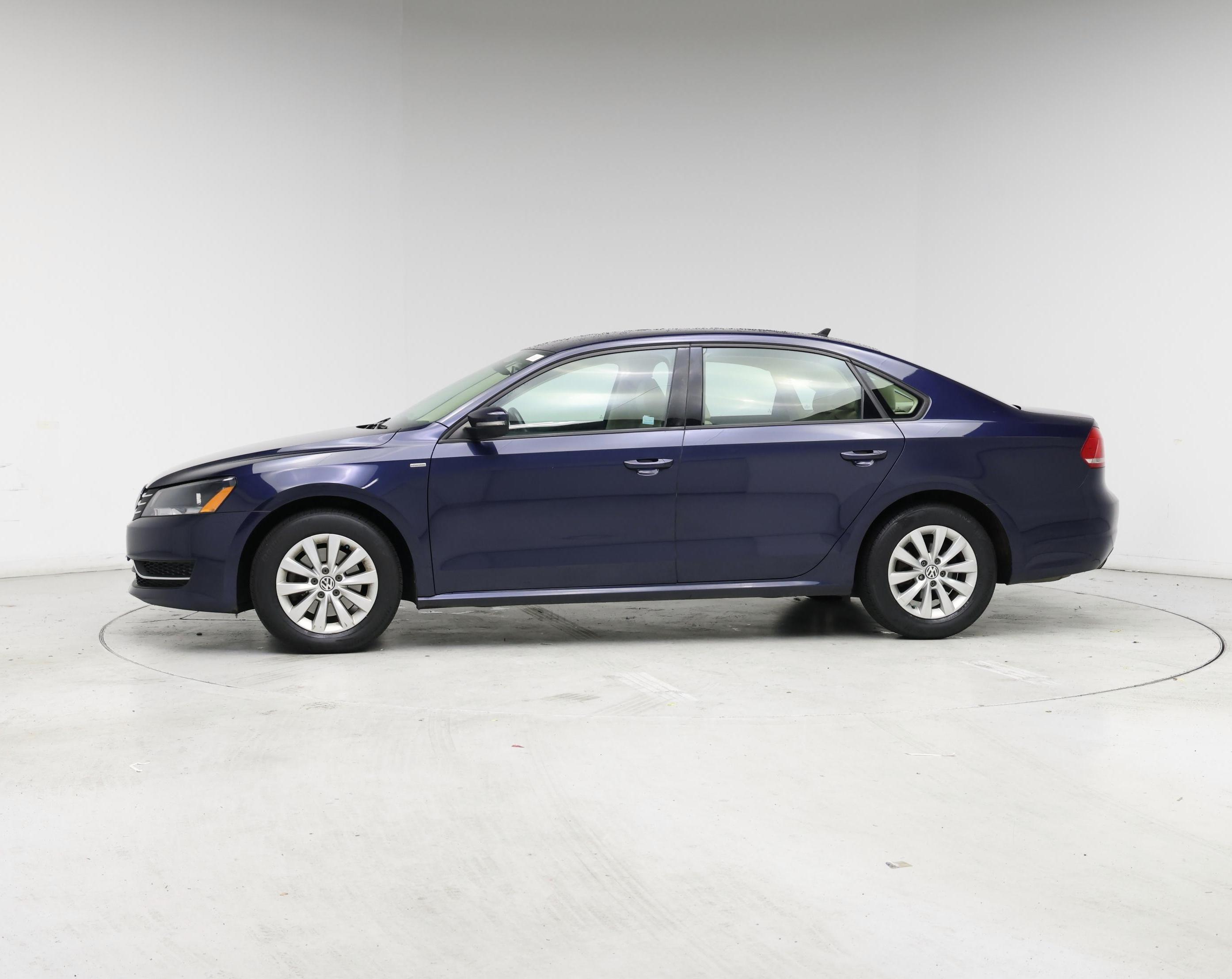 Thumbnail: 2015 Volkswagen Passat - 3