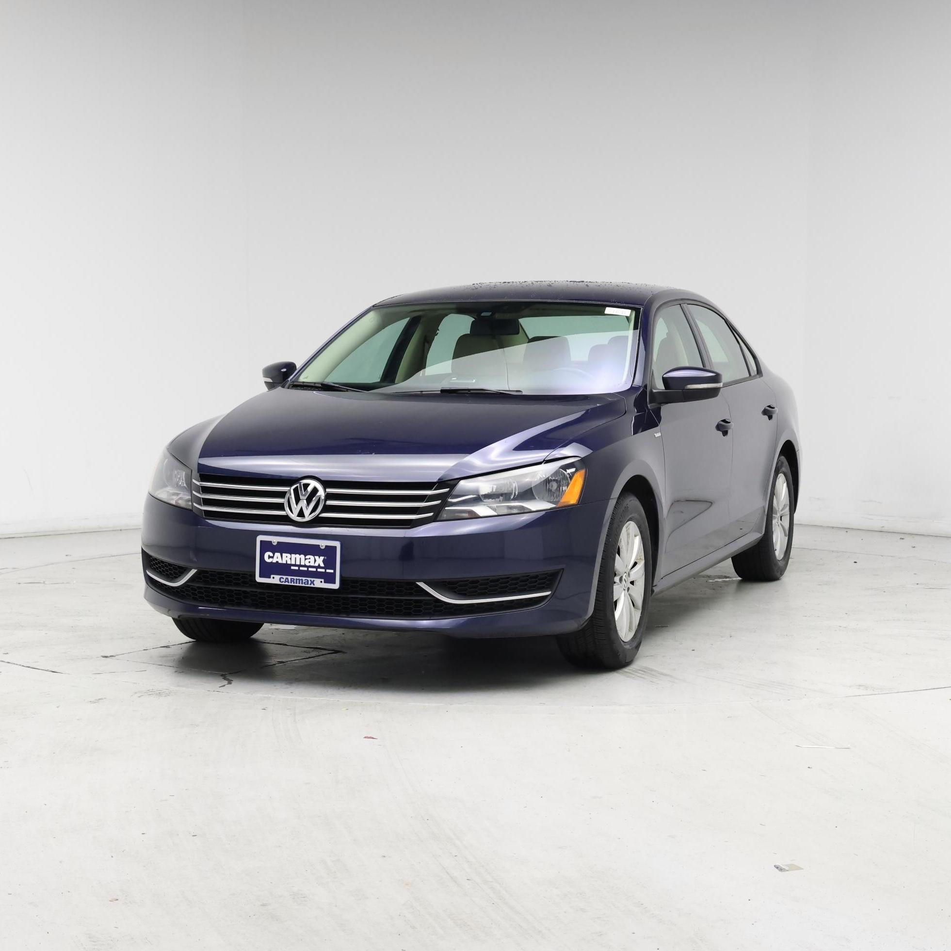 Thumbnail: 2015 Volkswagen Passat - 4