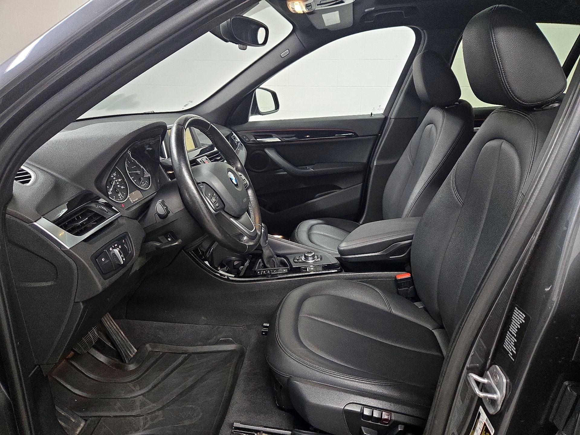 Thumbnail: 2016 BMW X1 - 11