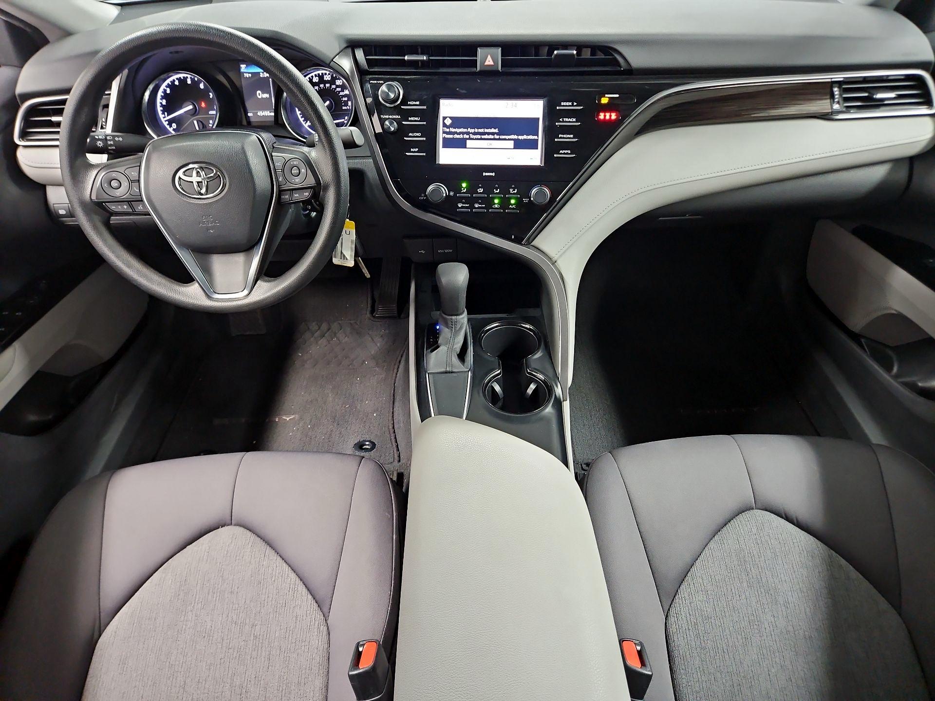 Thumbnail: 2020 Toyota Camry - 9