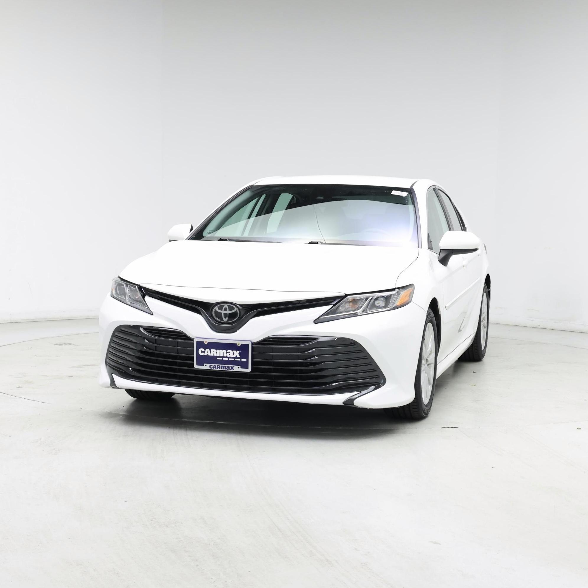 Thumbnail: 2020 Toyota Camry - 4