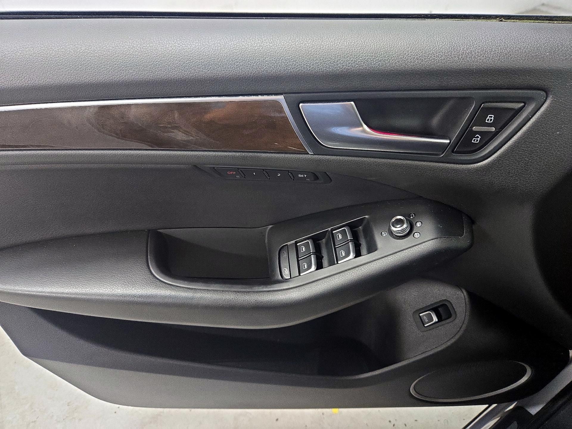 Thumbnail: 2016 Audi Q5 - 12