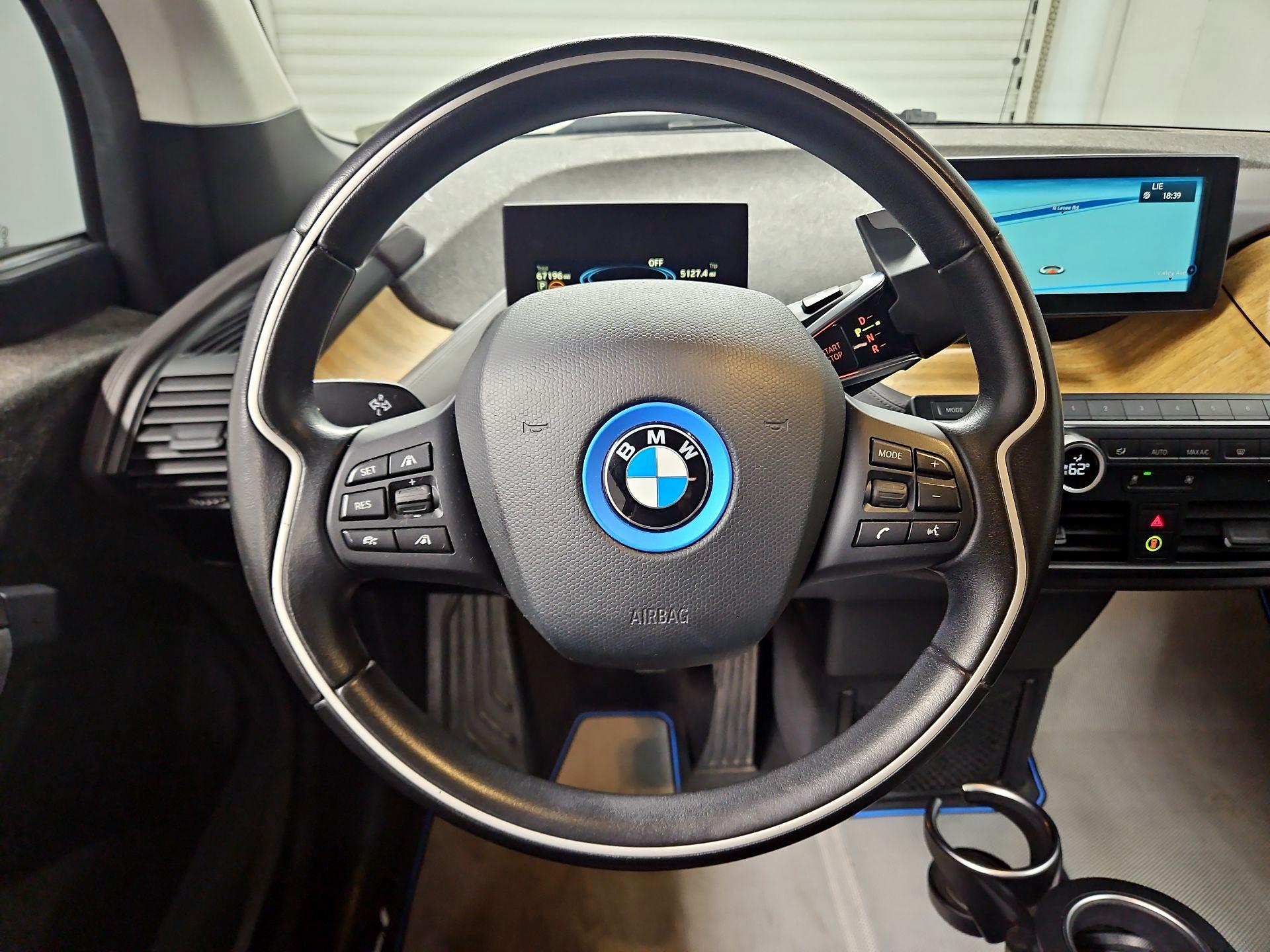 Thumbnail: 2015 BMW i3 - 10