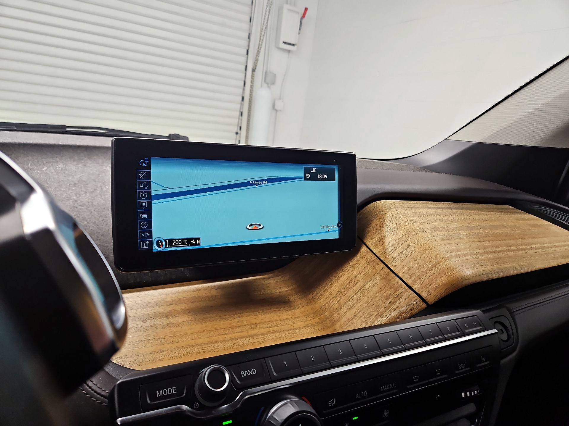 Thumbnail: 2015 BMW i3 - 14