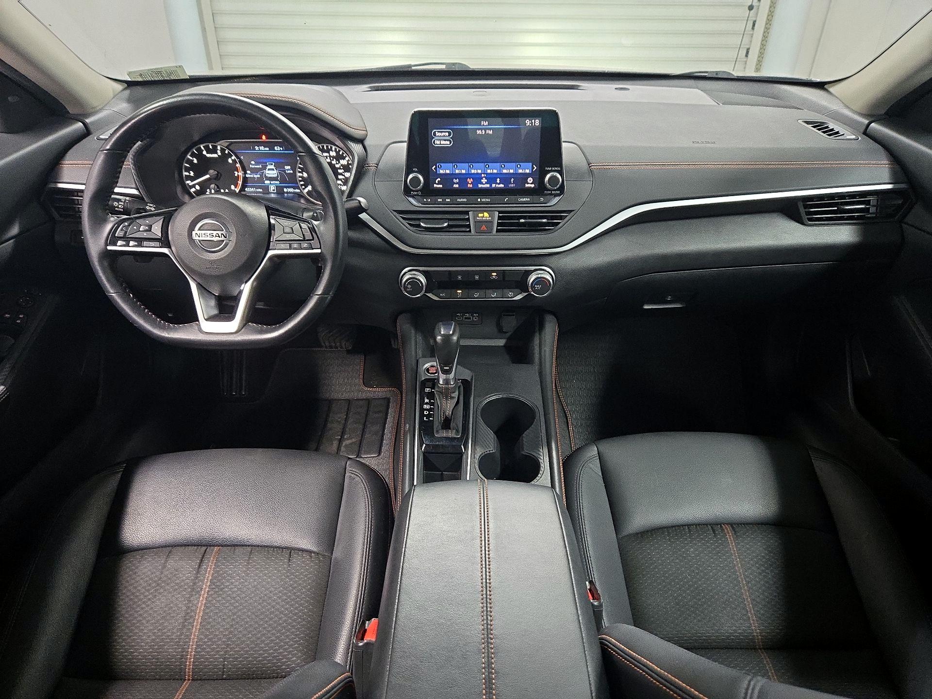 Thumbnail: 2020 Nissan Altima - 9