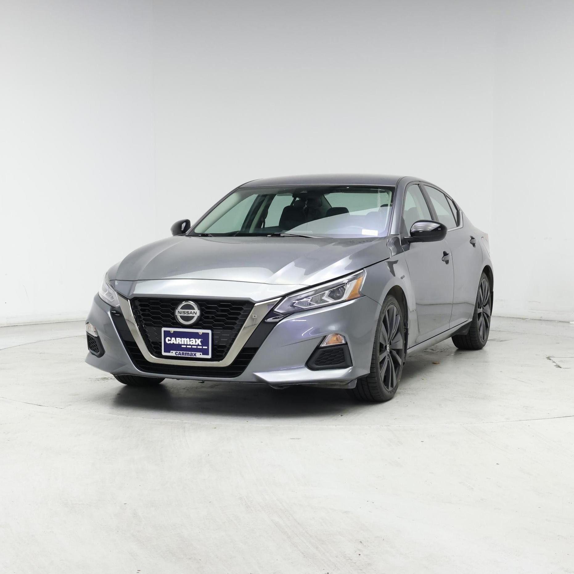 Thumbnail: 2020 Nissan Altima - 4