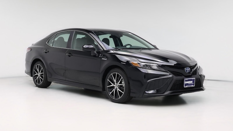 2021 Toyota Camry SE Hero Image