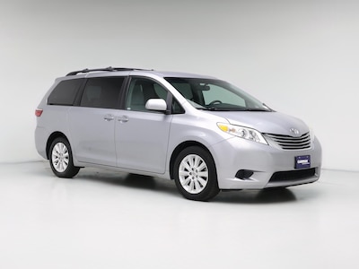 2015 Toyota Sienna LE -
                Puyallup, WA