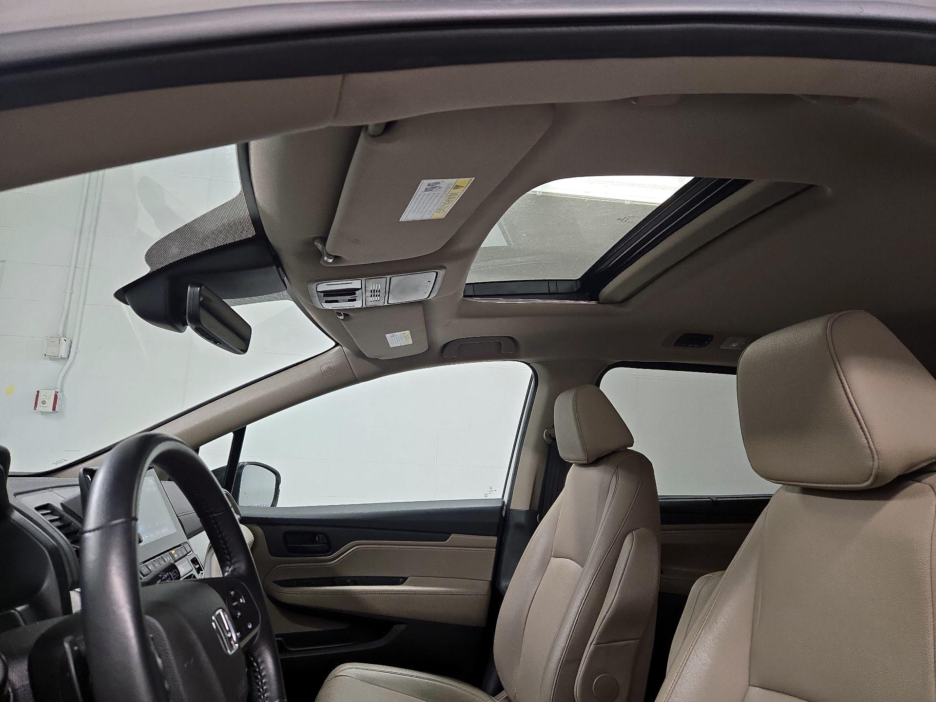 Thumbnail: 2022 Honda Odyssey - 19