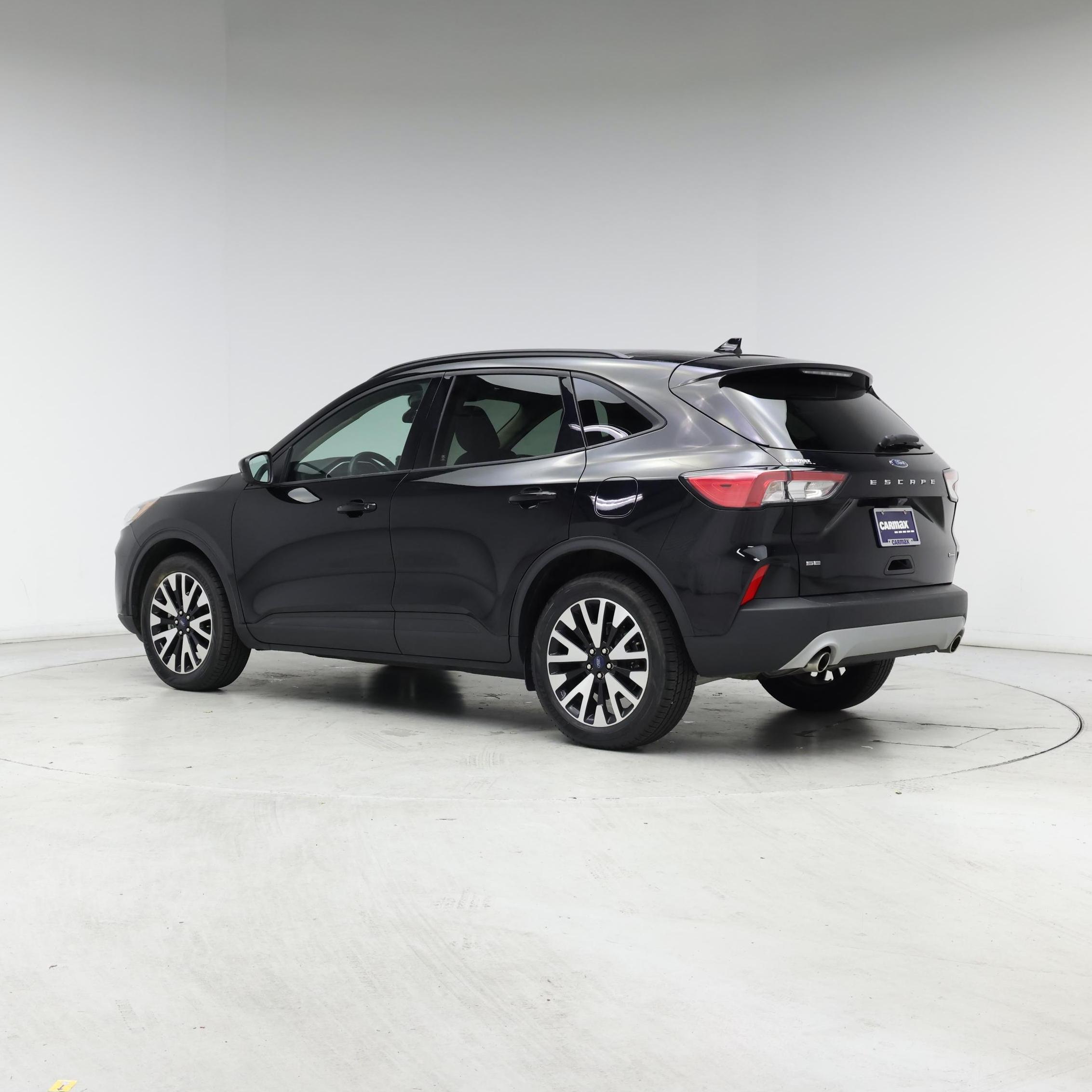 Thumbnail: 2020 Ford Escape - 2