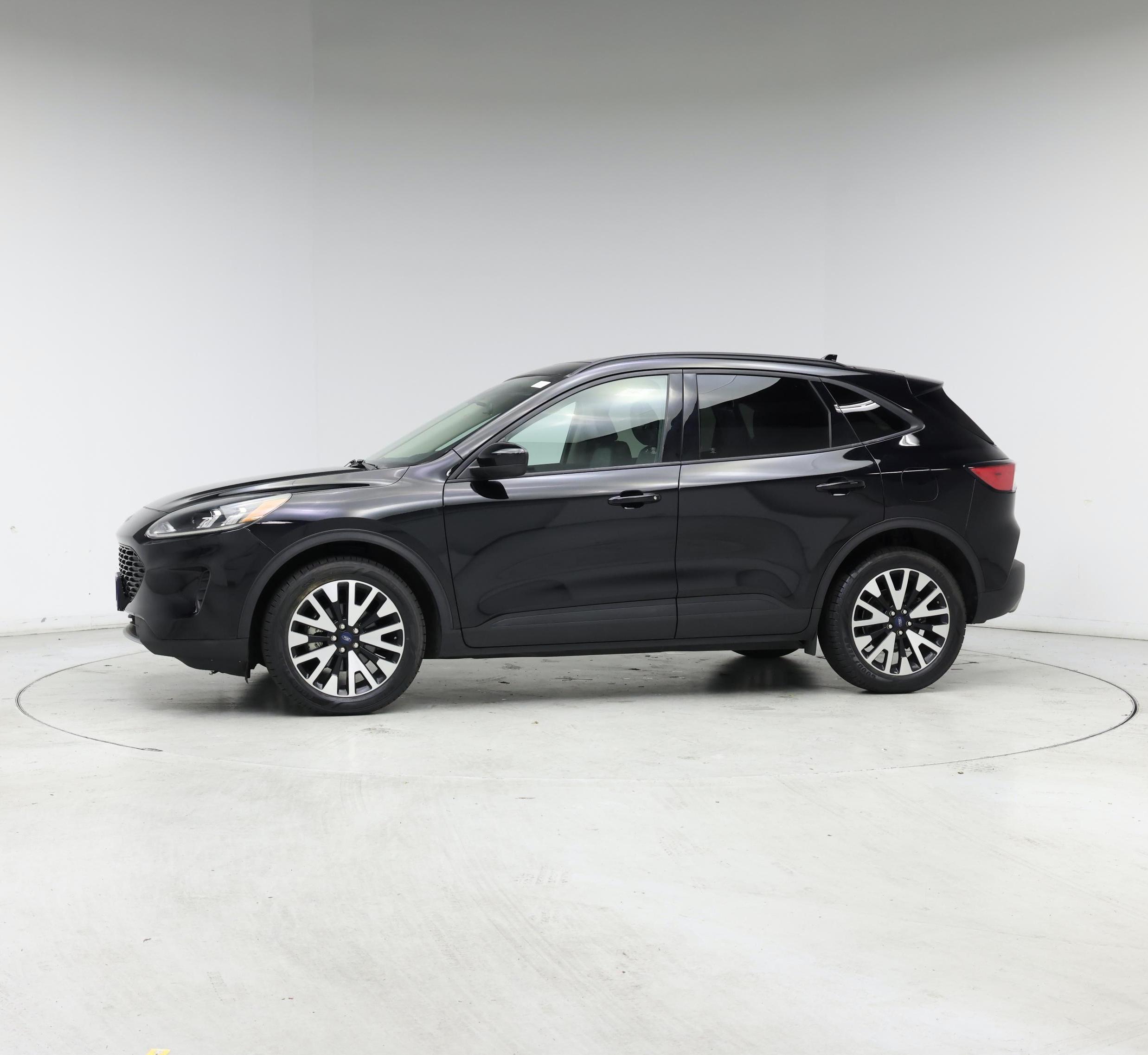 Thumbnail: 2020 Ford Escape - 3