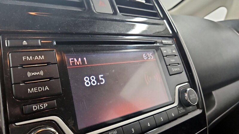 2016 Nissan Versa Note SV 15