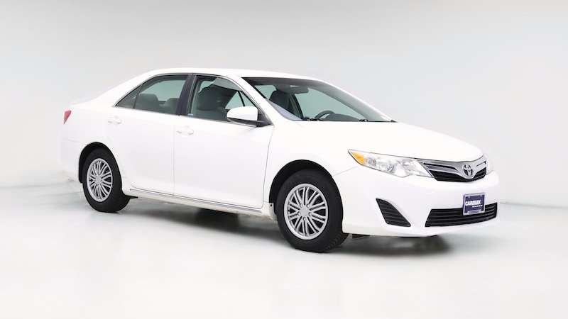2013 Toyota Camry LE Hero Image