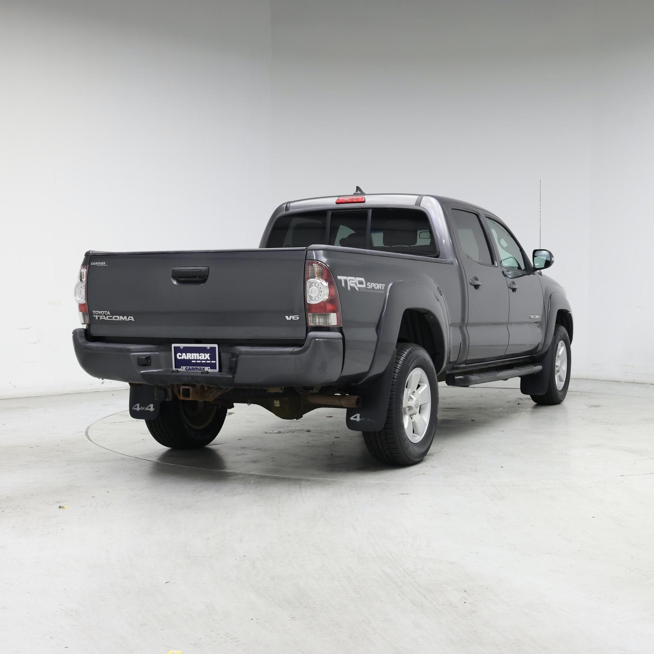 Thumbnail: 2014 Toyota Tacoma - 8