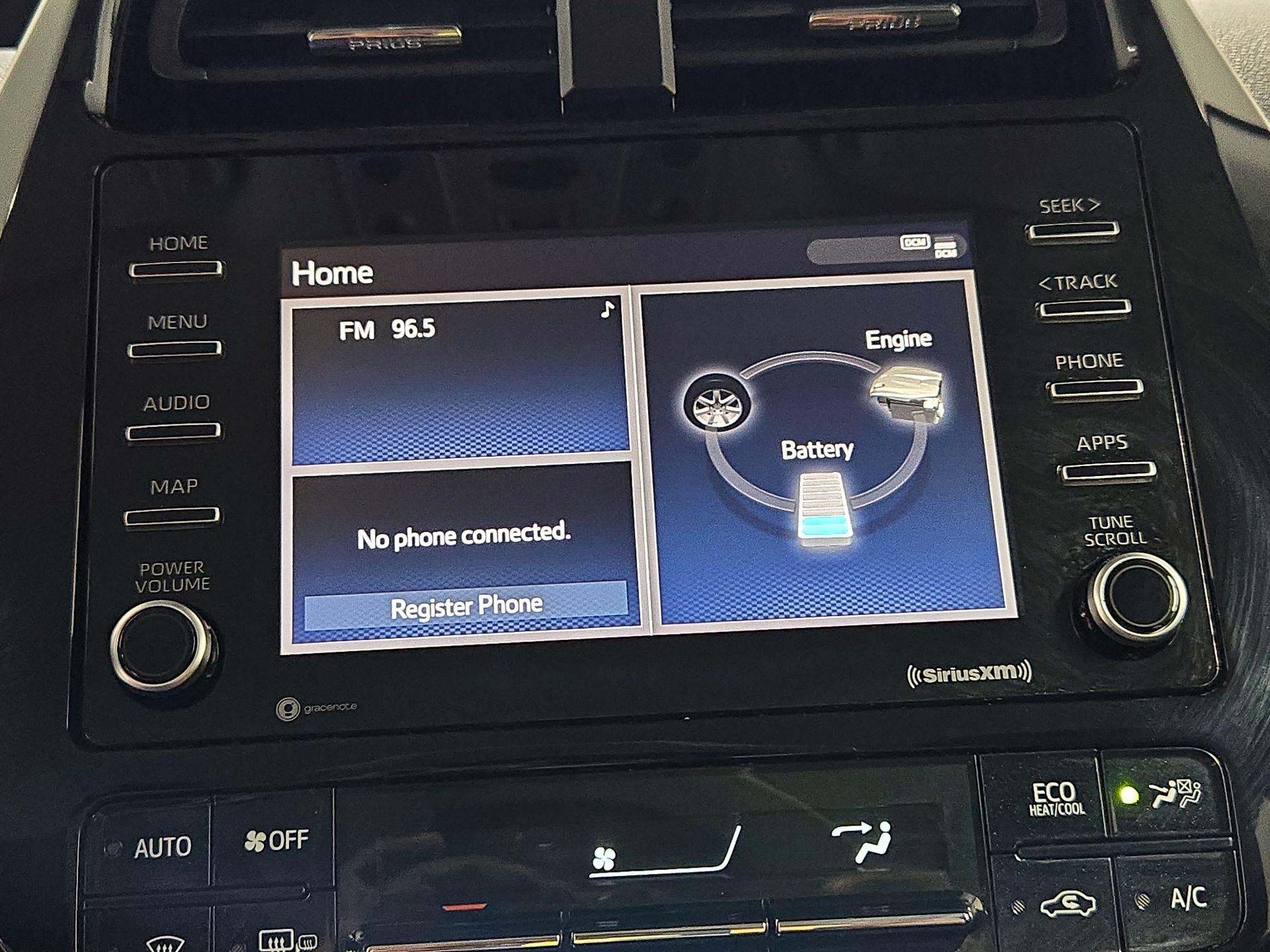 Thumbnail: 2021 Toyota Prius - 15