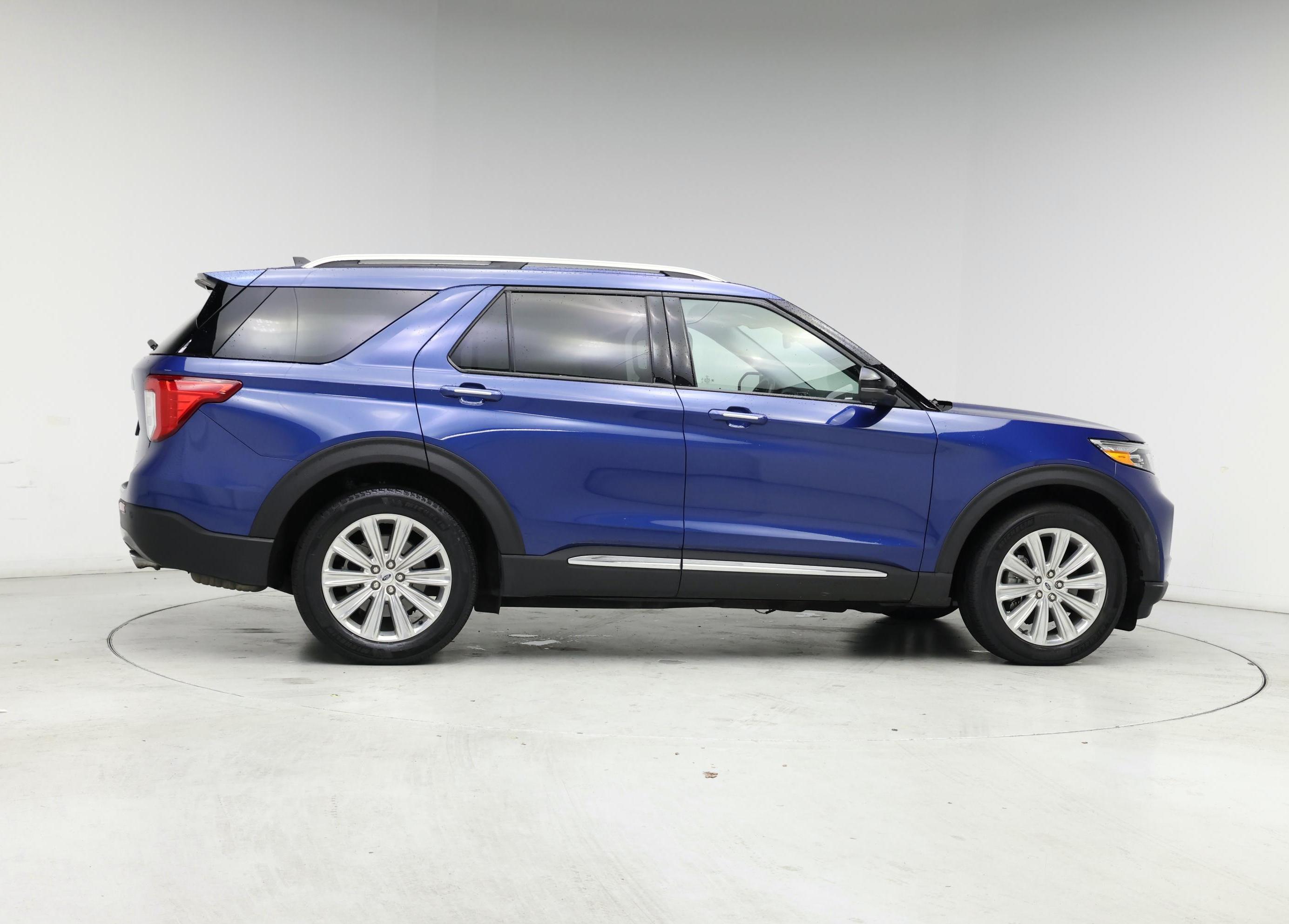Thumbnail: 2021 Ford Explorer - 7