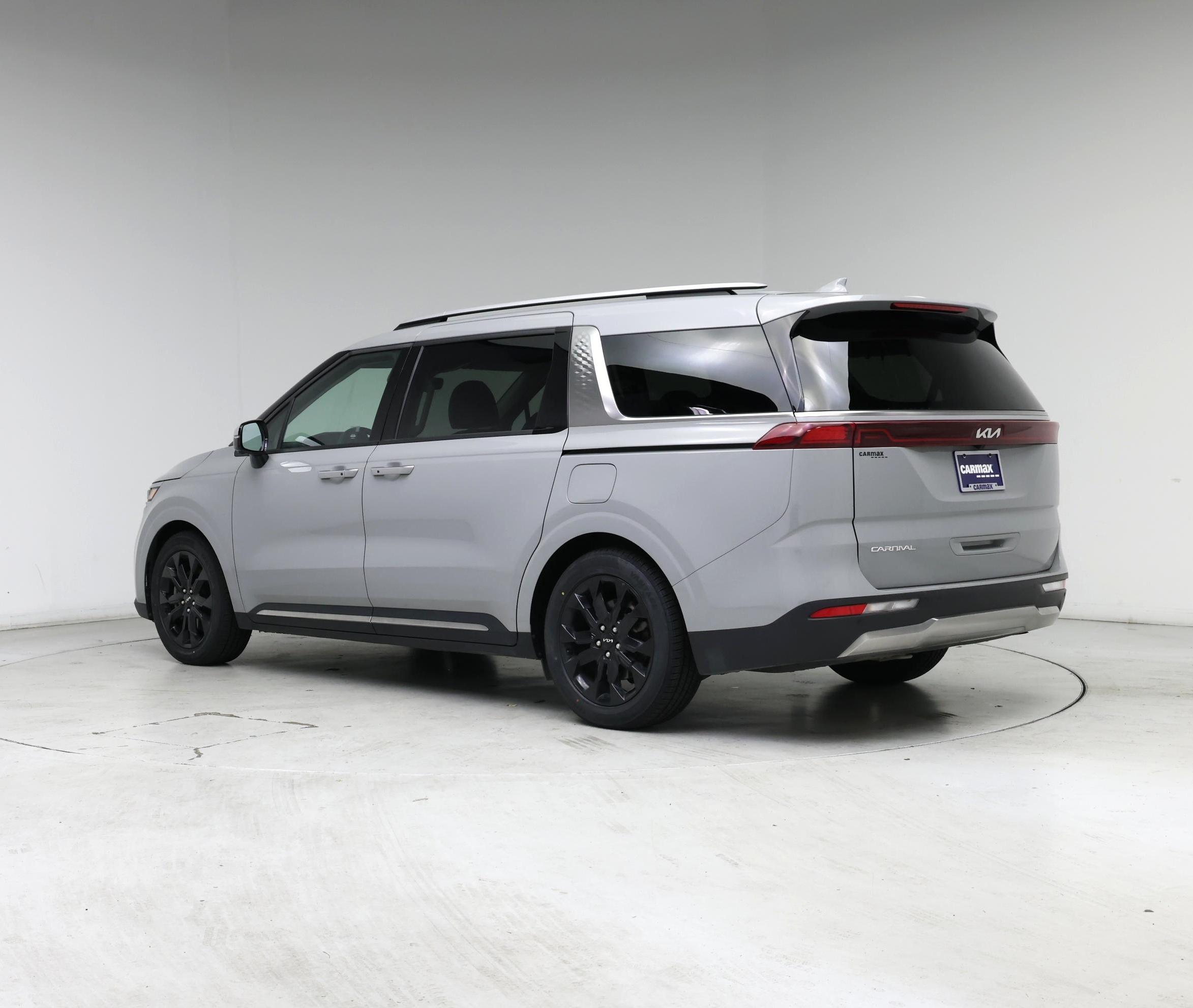 Thumbnail: 2024 Kia Carnival - 2