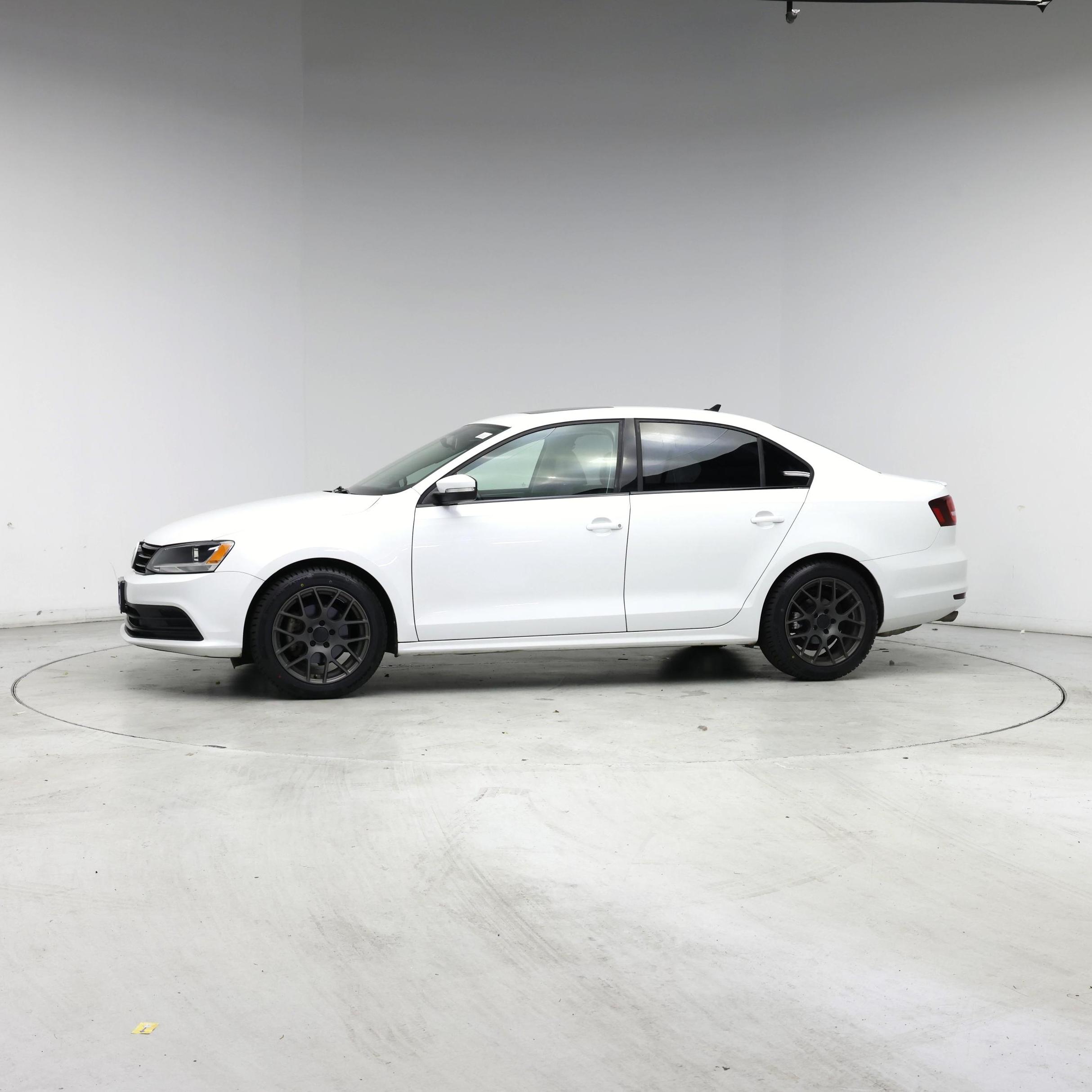 Thumbnail: 2016 Volkswagen Jetta - 3
