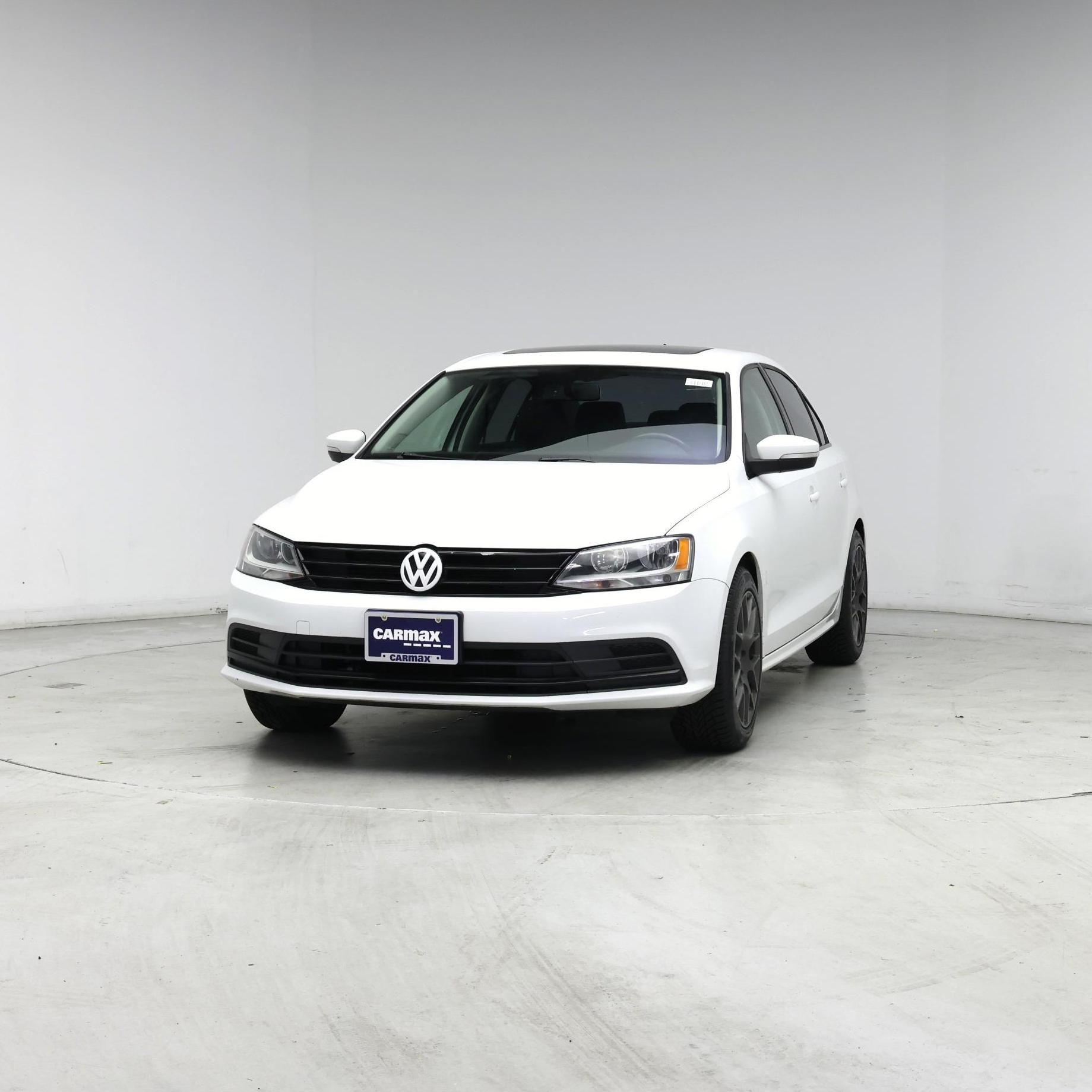 Thumbnail: 2016 Volkswagen Jetta - 4