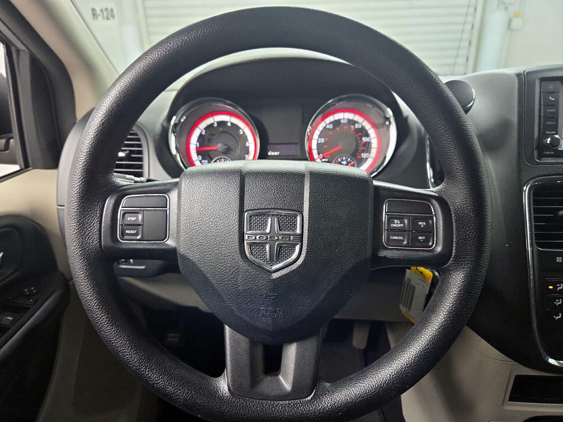 Thumbnail: 2019 Dodge Grand Caravan - 10